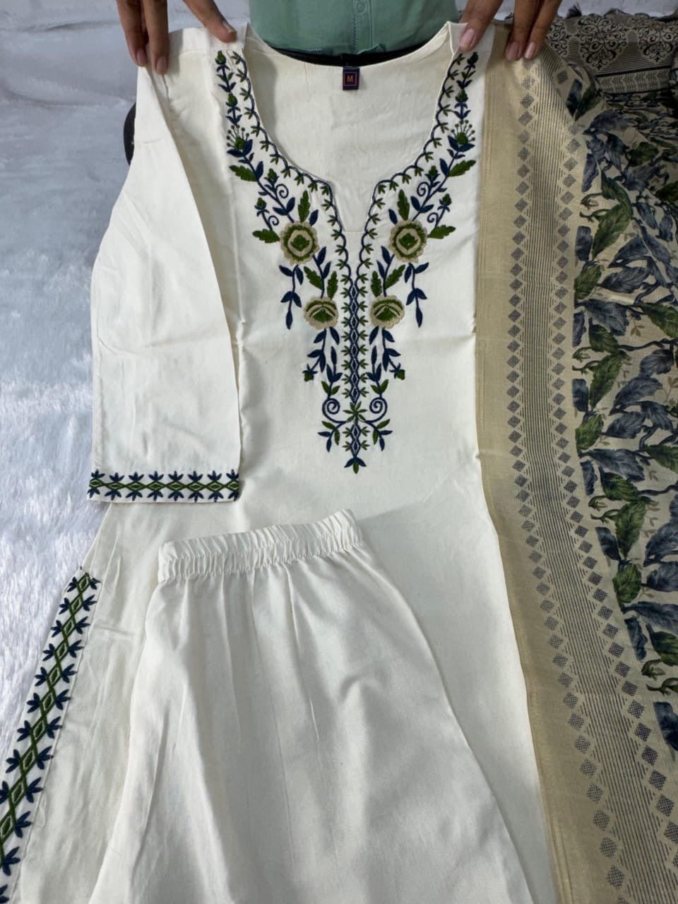 Khadi Cotton embroidered 3pc Set - Chikankari official