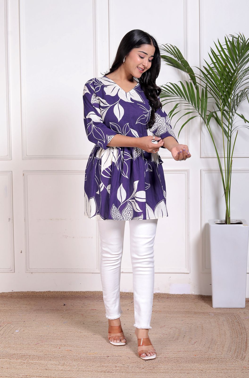 Khatli work Short Top - Chikankari official