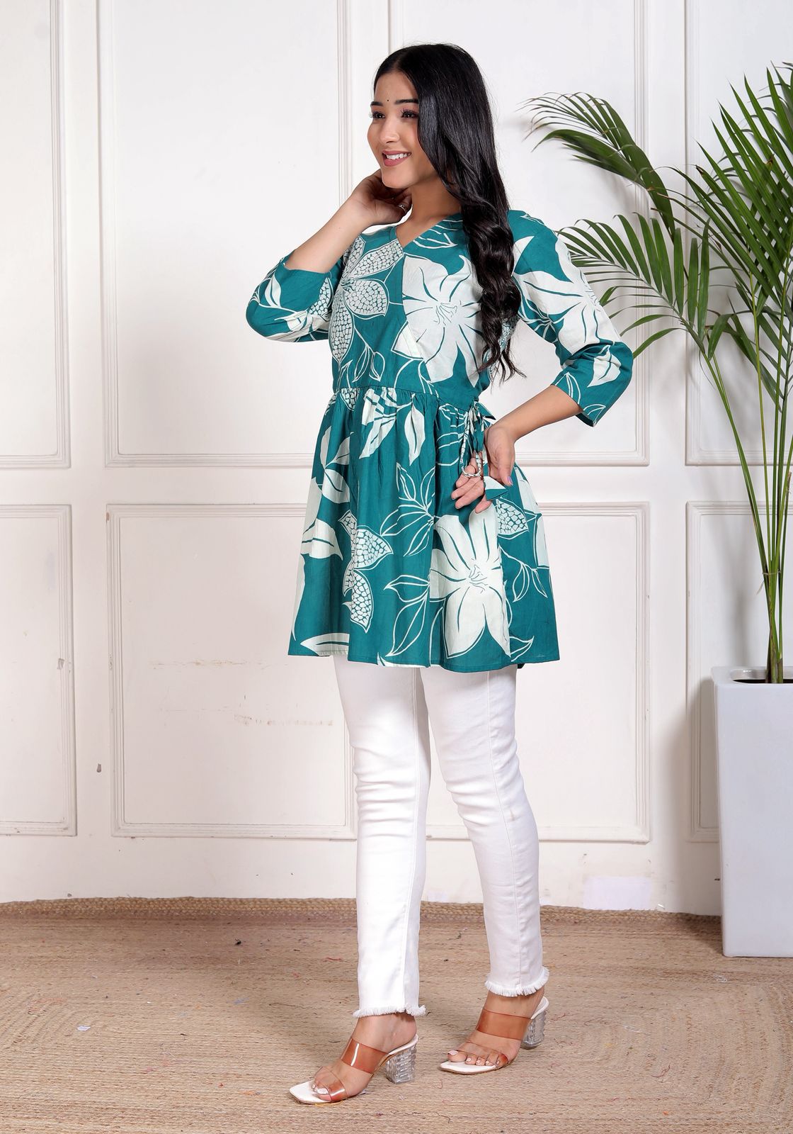 Khatli work Short Top - Chikankari official