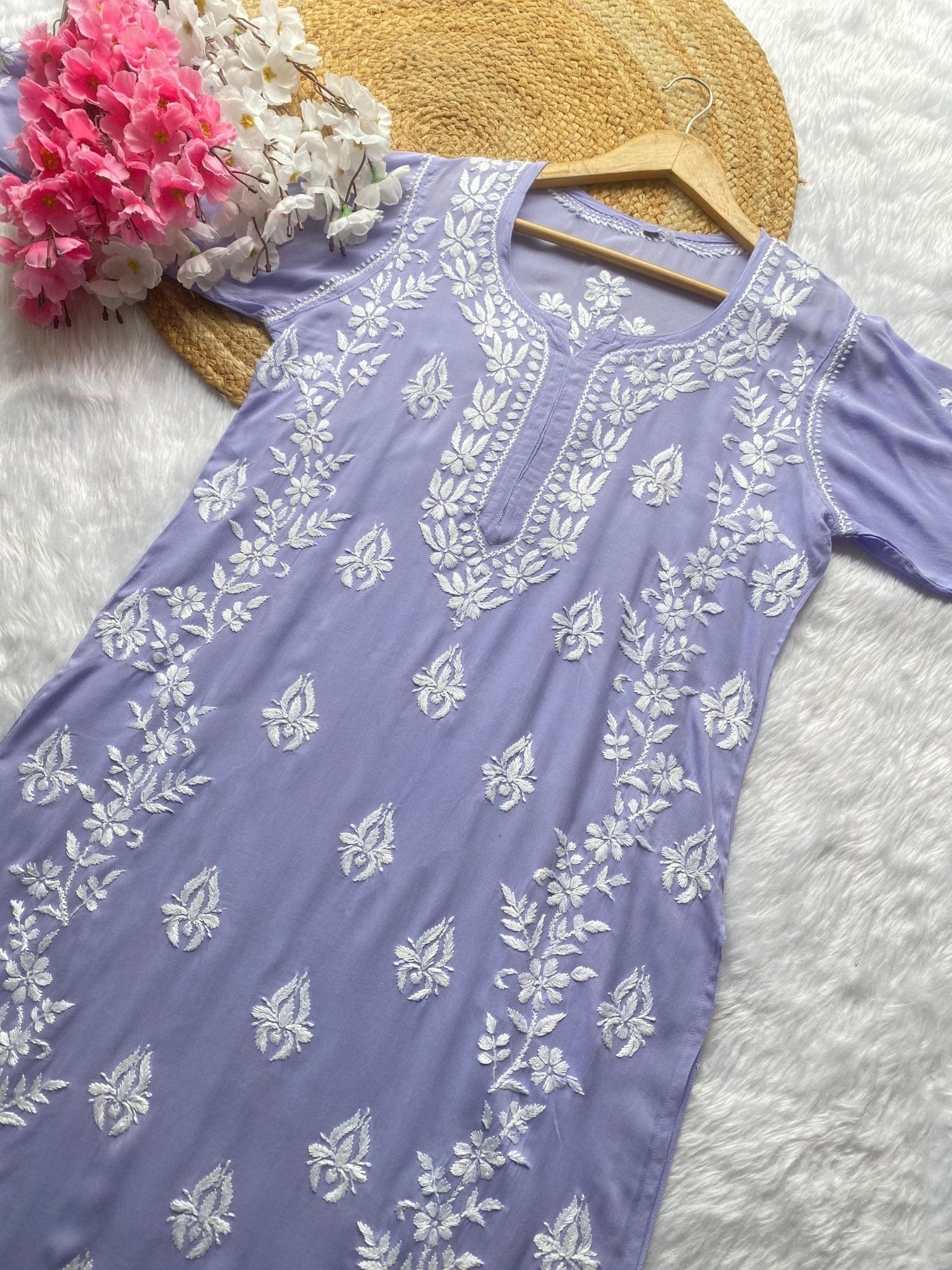 Leaf Work Article - Chikankari official