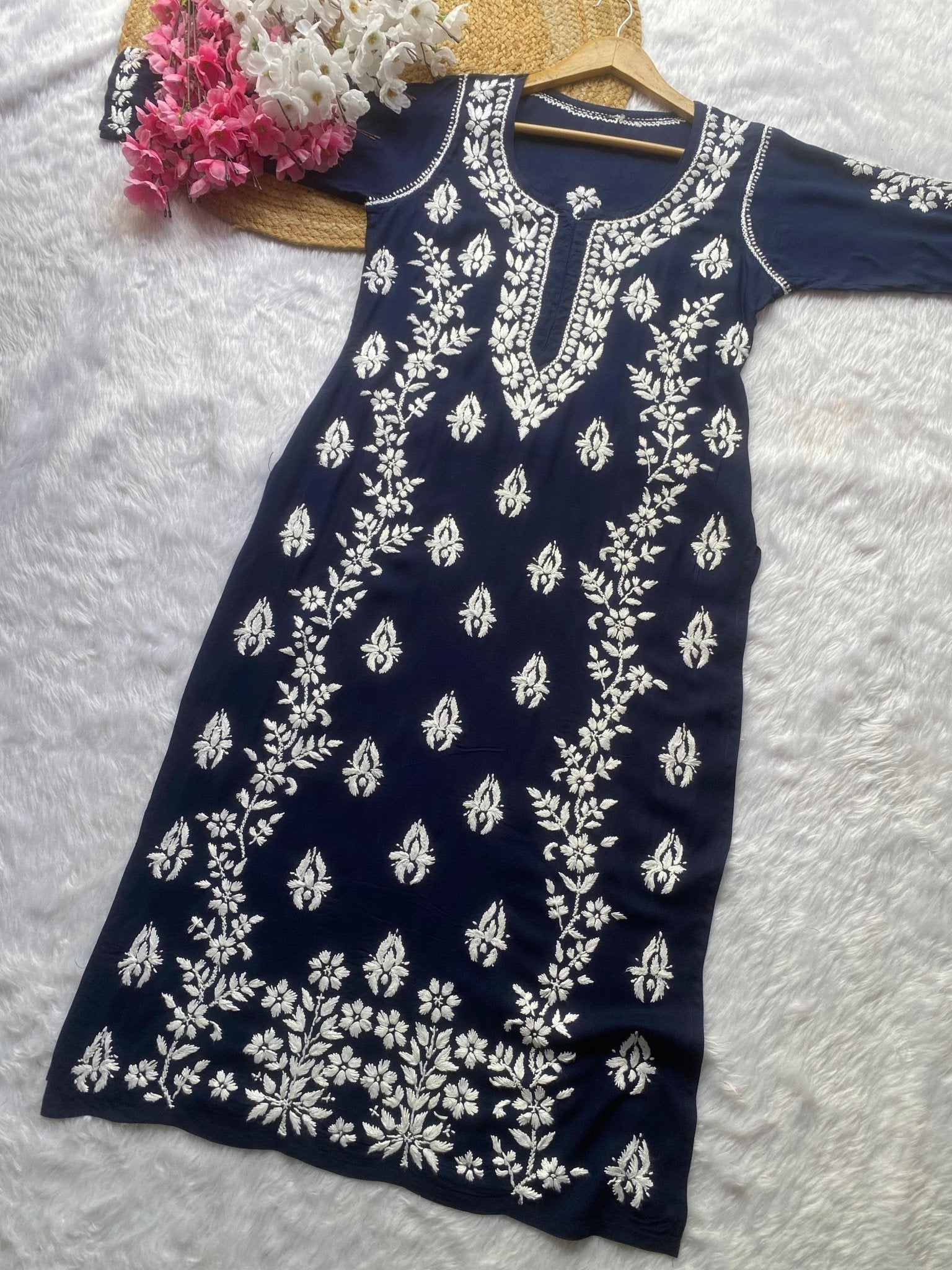 Leaf Work Article - Chikankari official