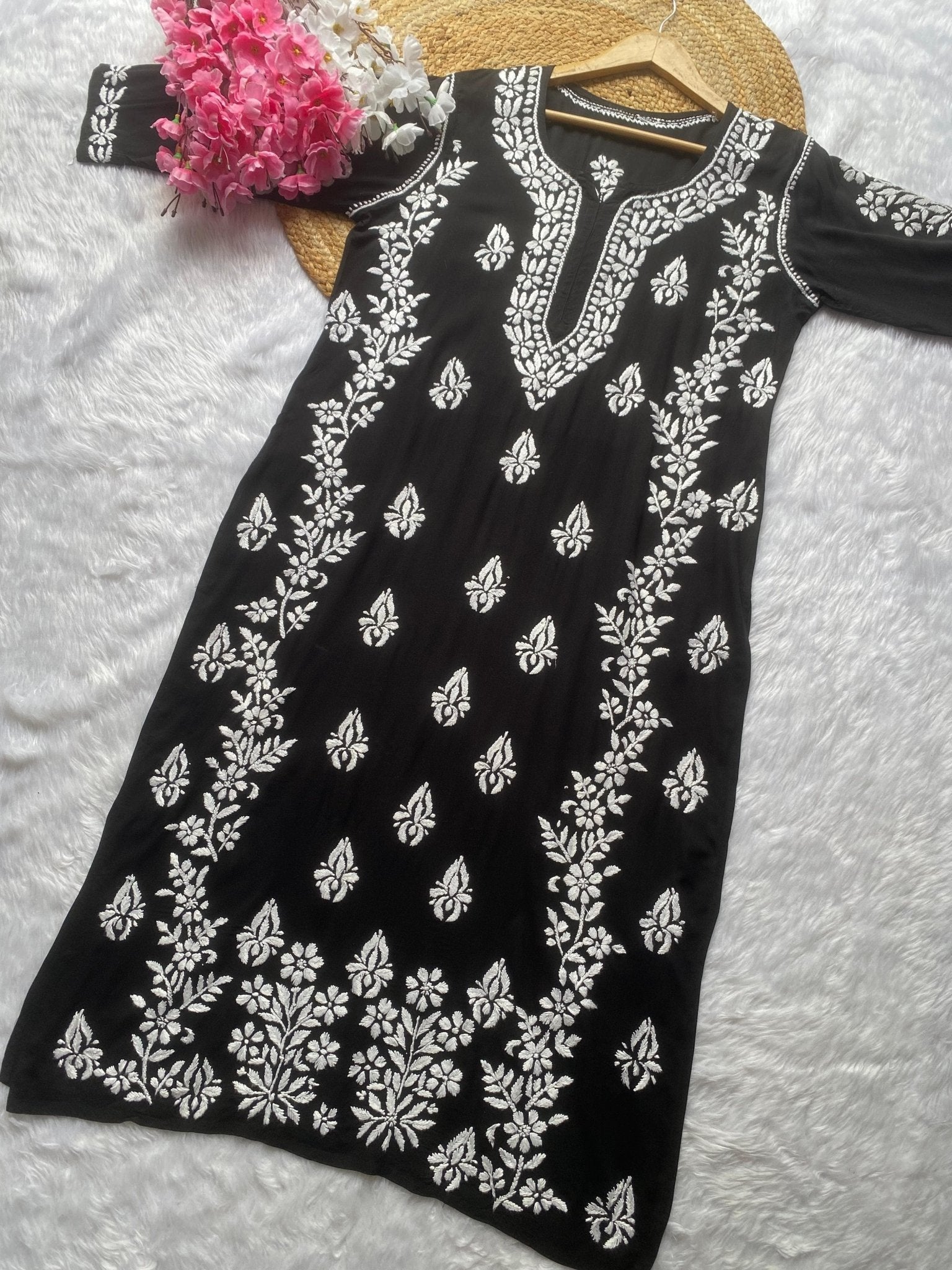 Leaf Work Article - Chikankari official