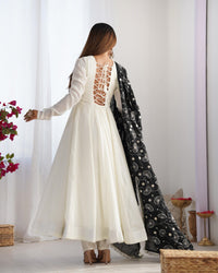 Lightweight Fresh Festive Attire - Chikankari official