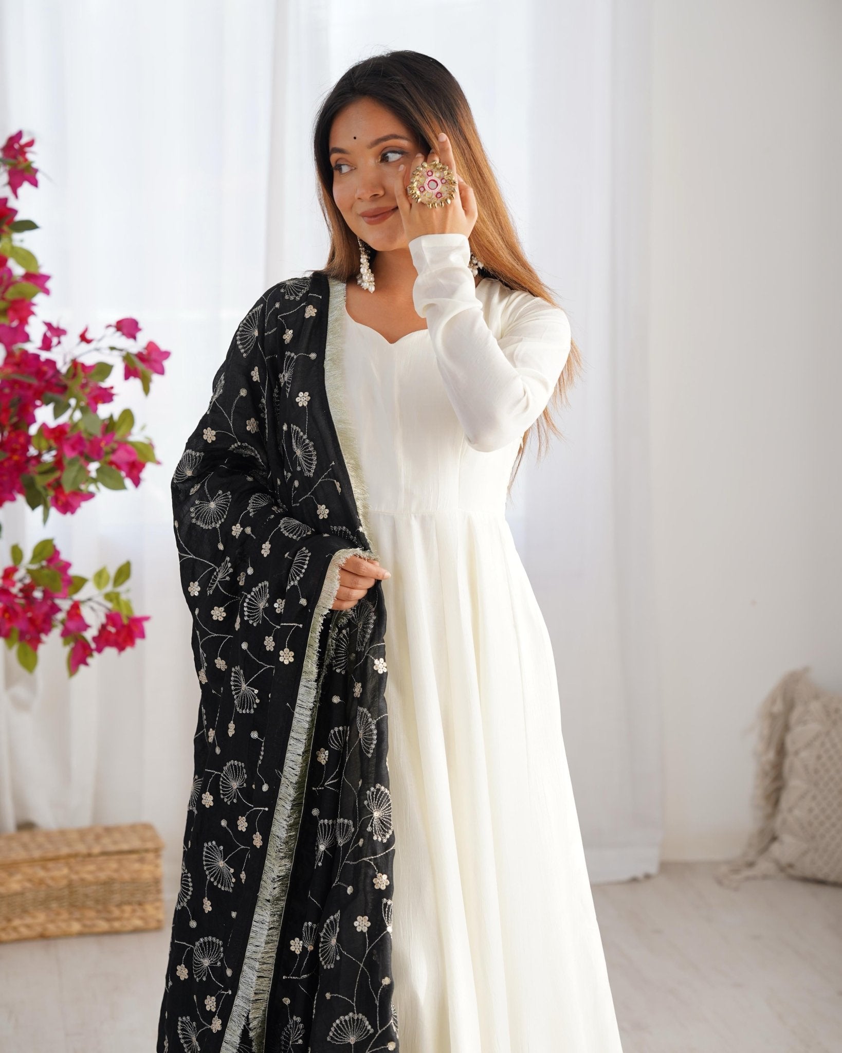 Lightweight Fresh Festive Attire - Chikankari official