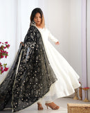 Lightweight Fresh Festive Attire - Chikankari official