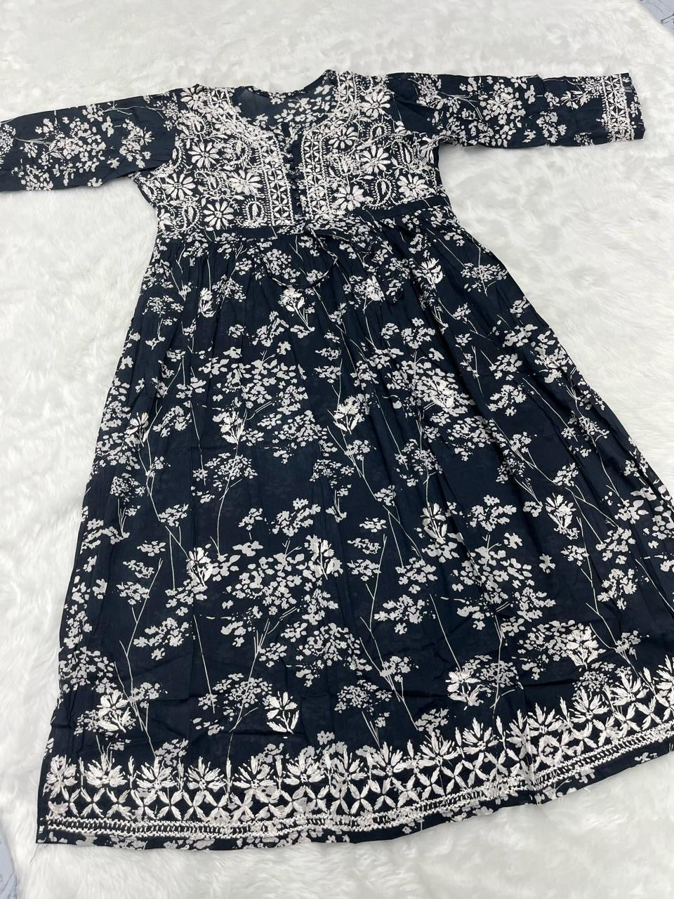 Long Adjustable Dori Gown - Chikankari official