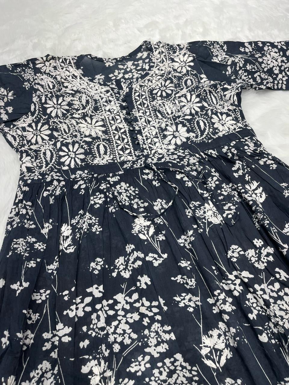 Long Adjustable Dori Gown - Chikankari official