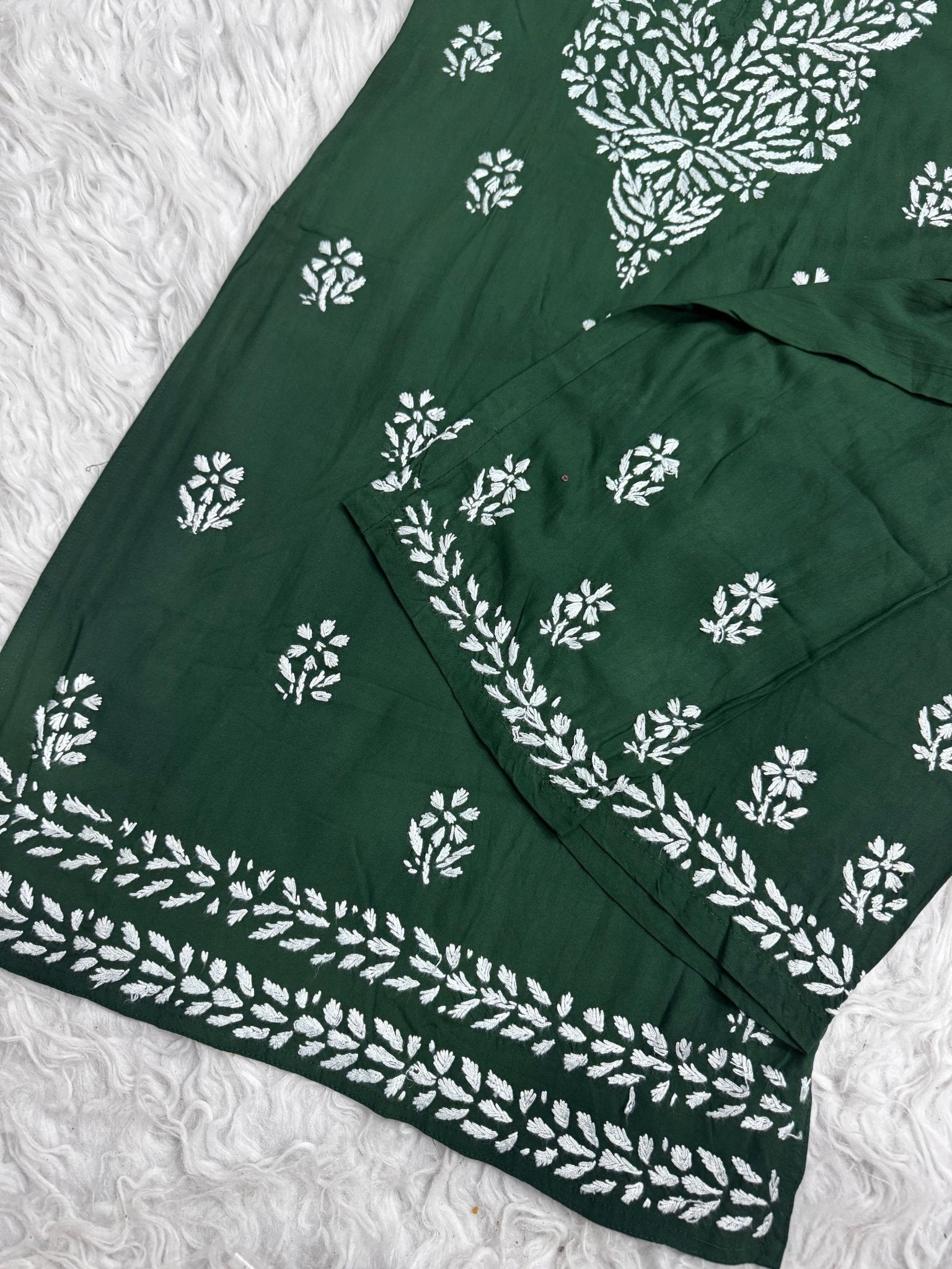 Lucknawi Heavy work Rayon Kurti with Free size plazzo - Chikankari official