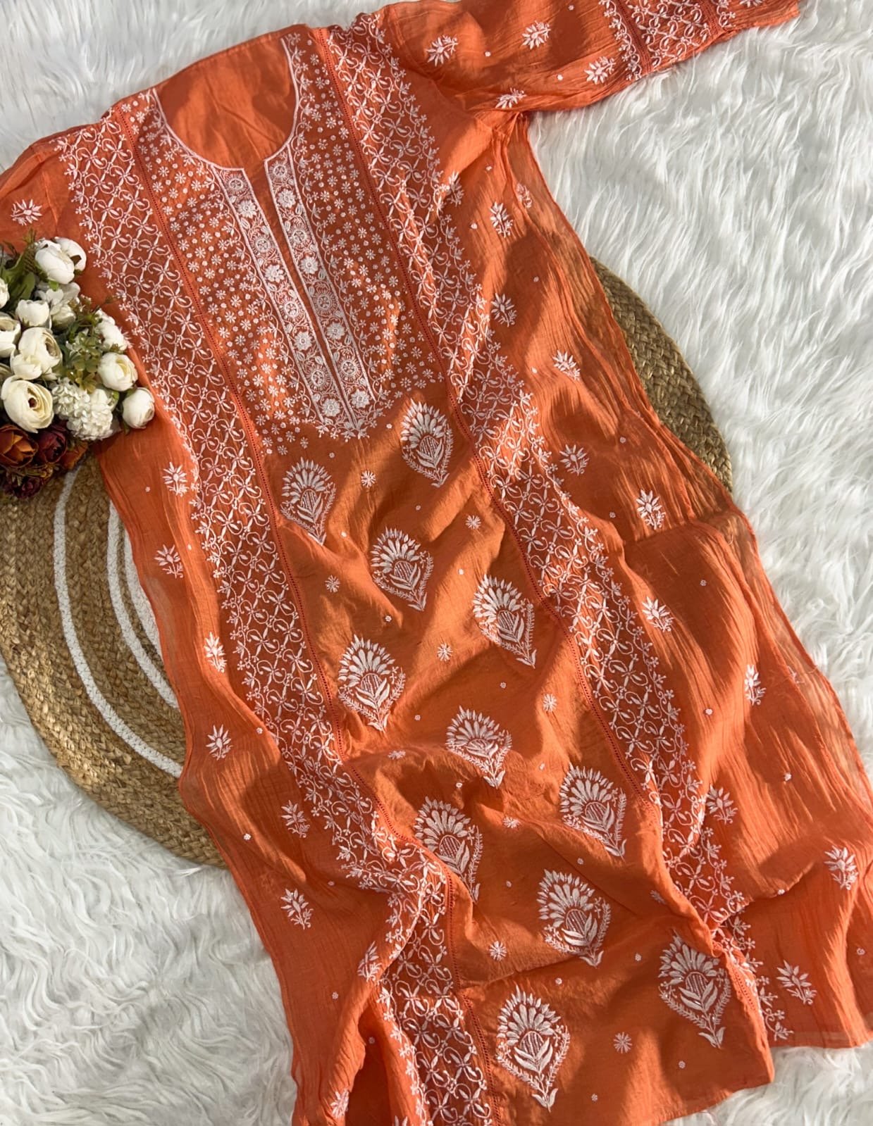 Lucknowi Nawab Mul Mul Chanderi Kurta Dupatta Set - Chikankari official