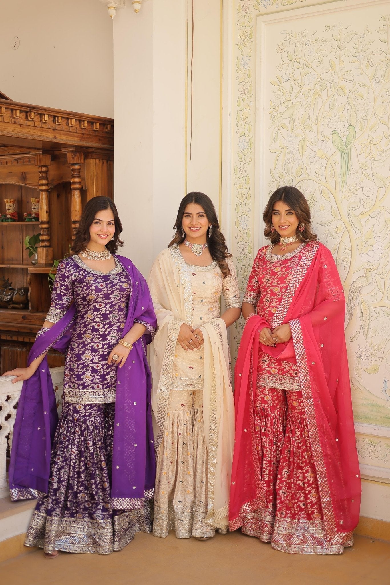 Luxury Designer Gharara 3pc Set - Chikankari official