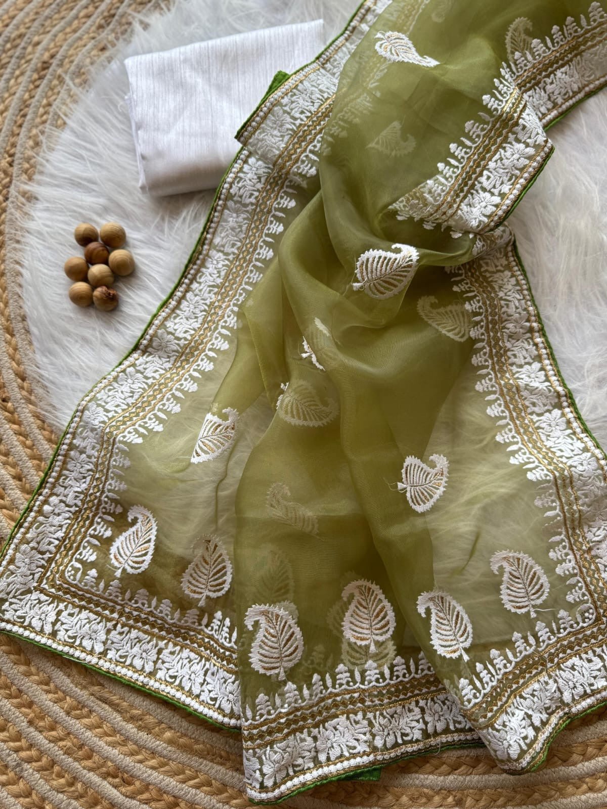 Mitali pure organza silk Saree - Chikankari official