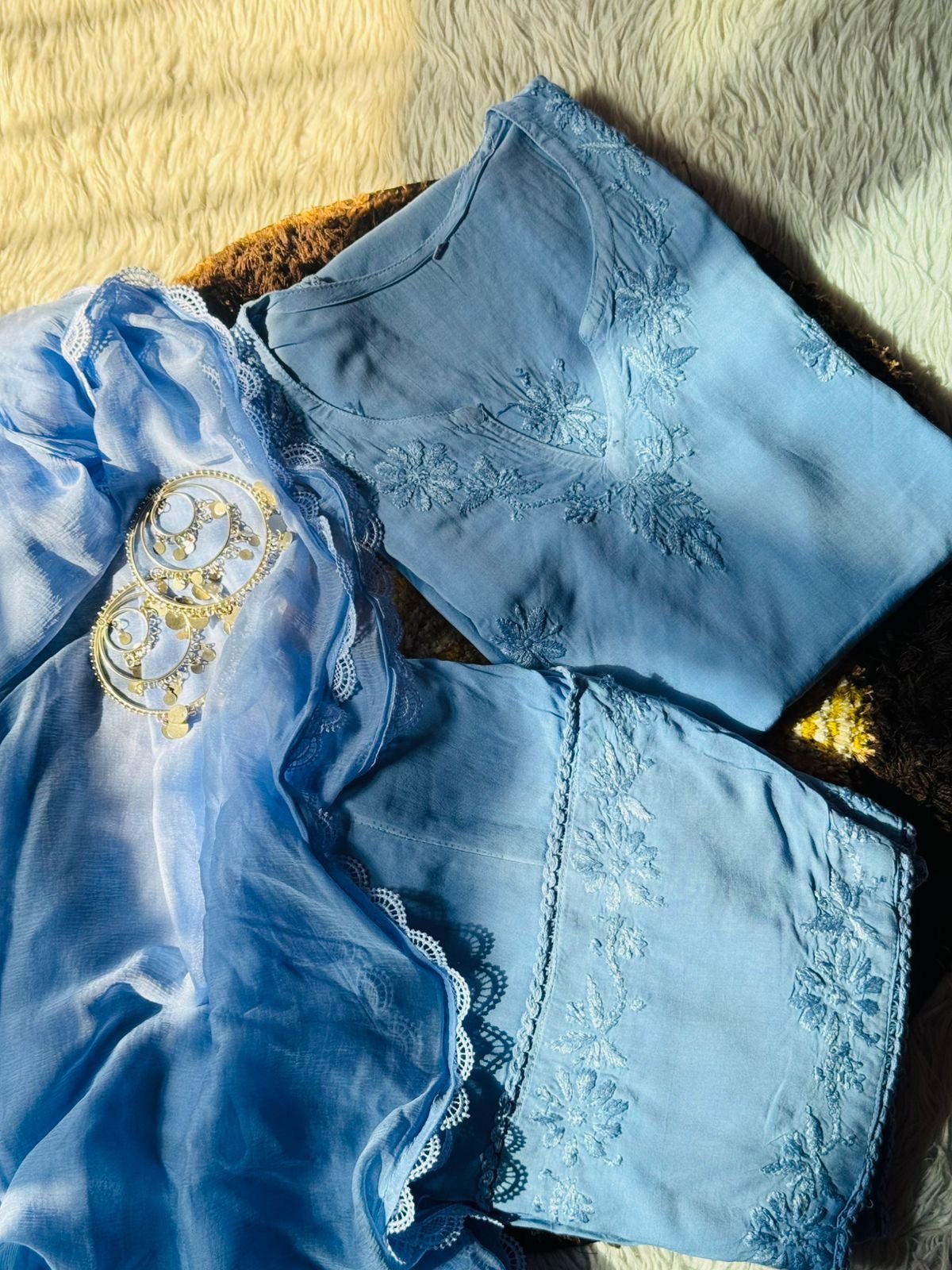 38 / sky blue