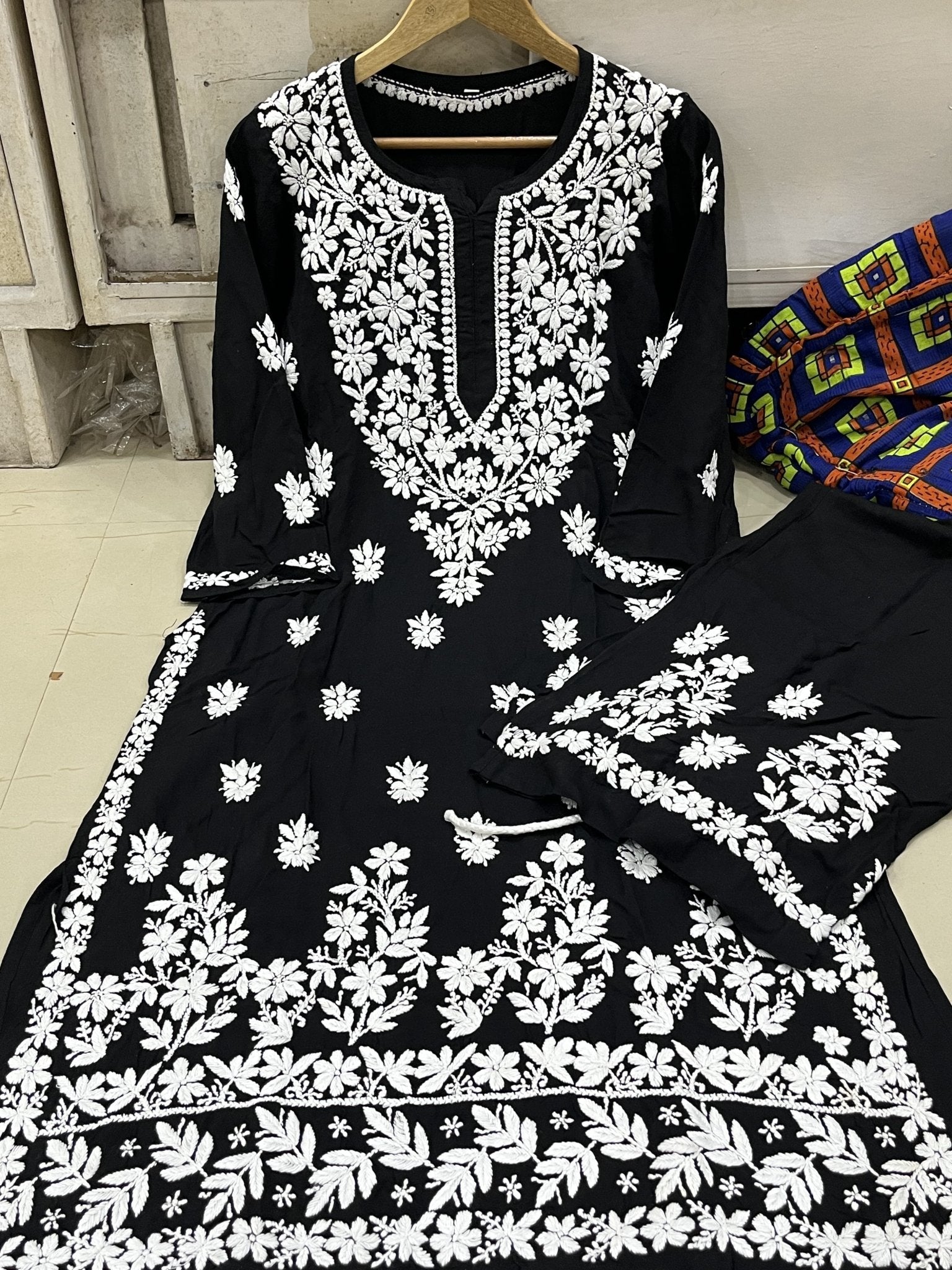 Modal 3d Set black white embroidered - Chikankari official