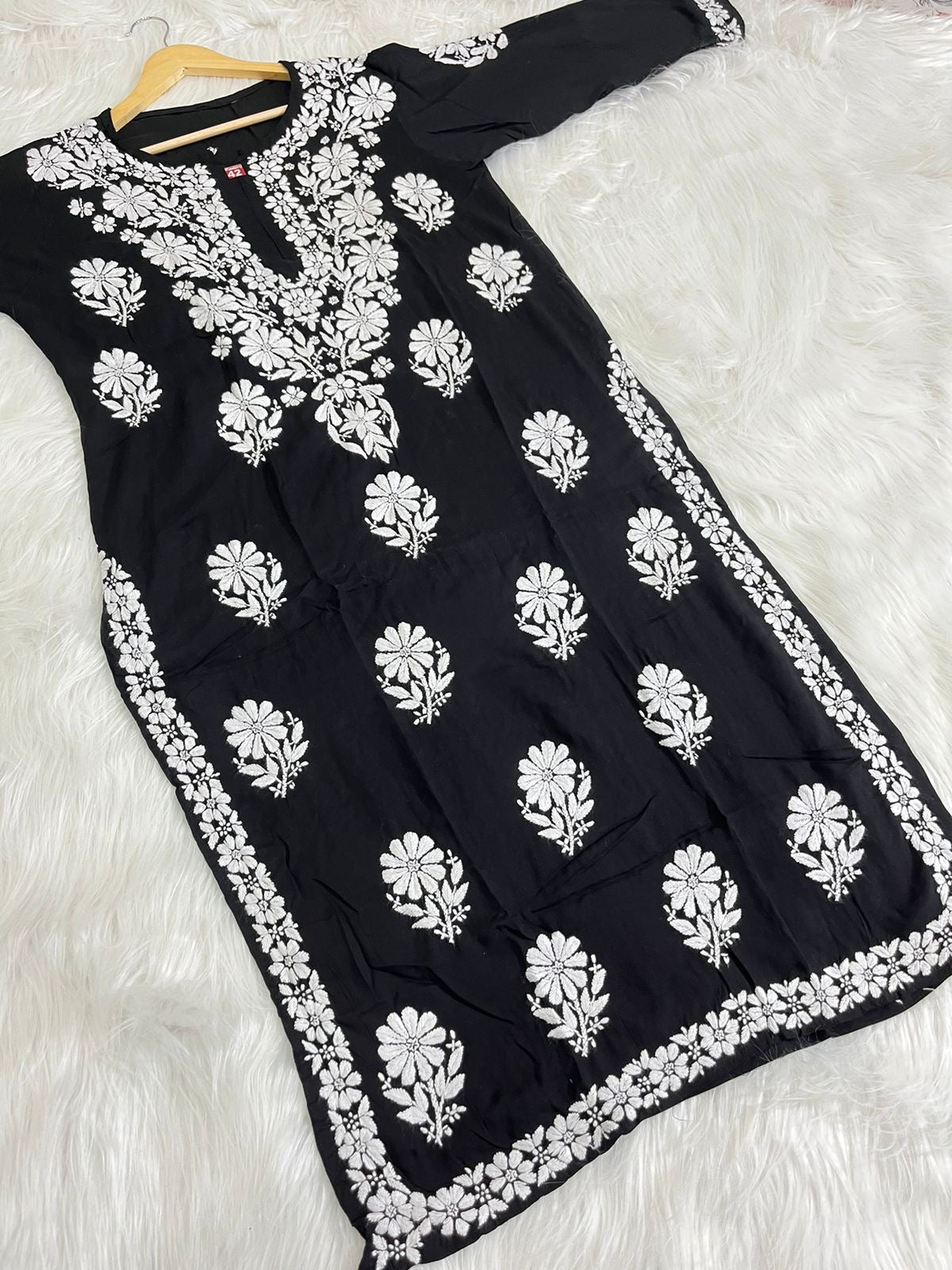 Modal fine Work Chikankari - Chikankari official