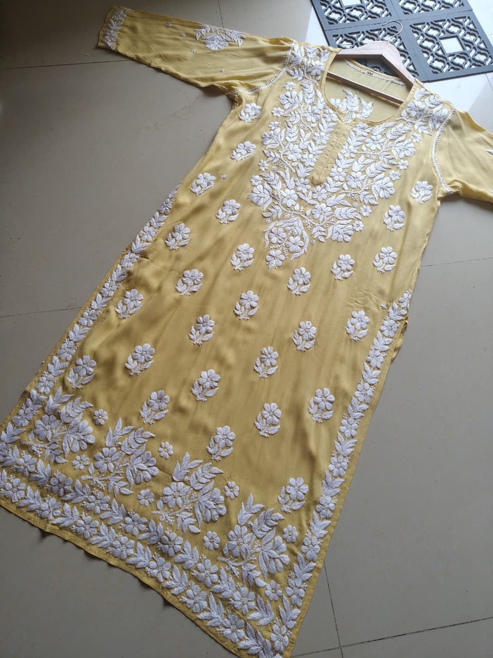Modal Heavy work Iddat Chikankari Kurta - Chikankari official