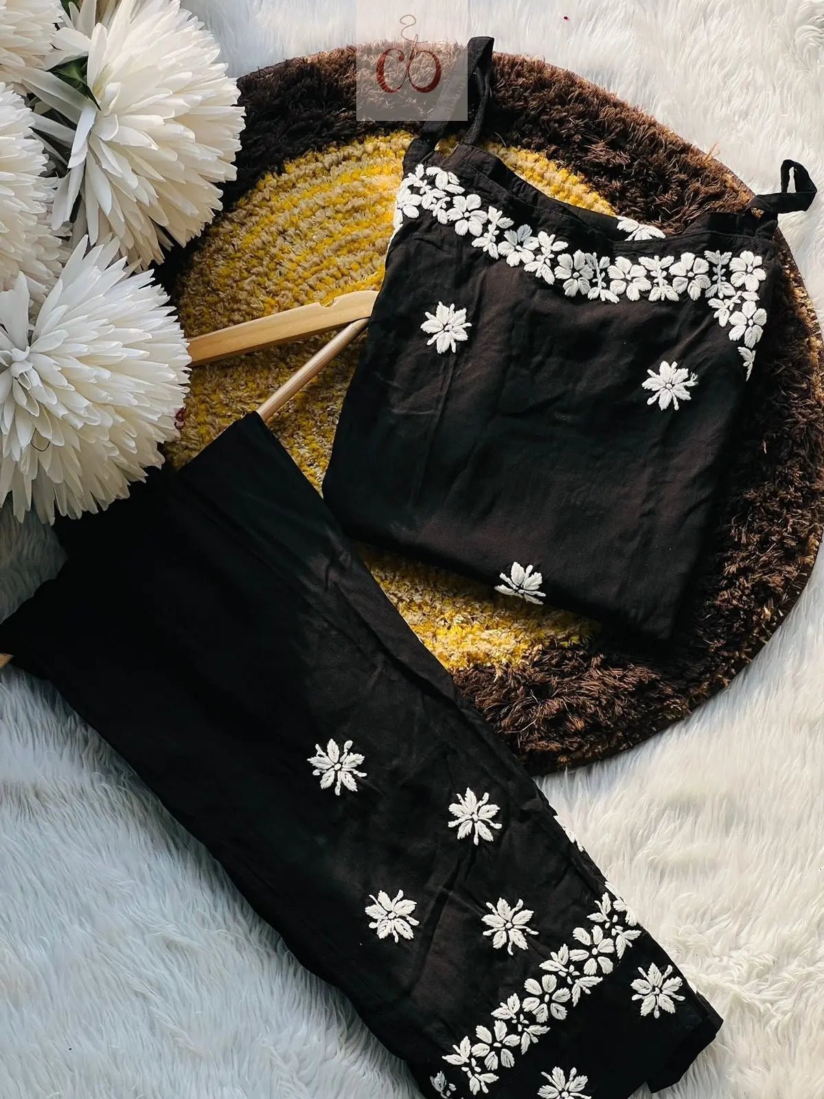 Modal Short Sleveless Set - Chikankari official