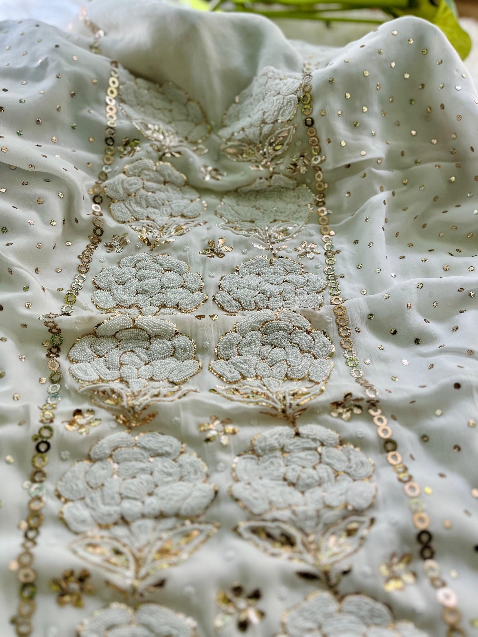 MughleKhaas Viscose Suit - Chikankari official