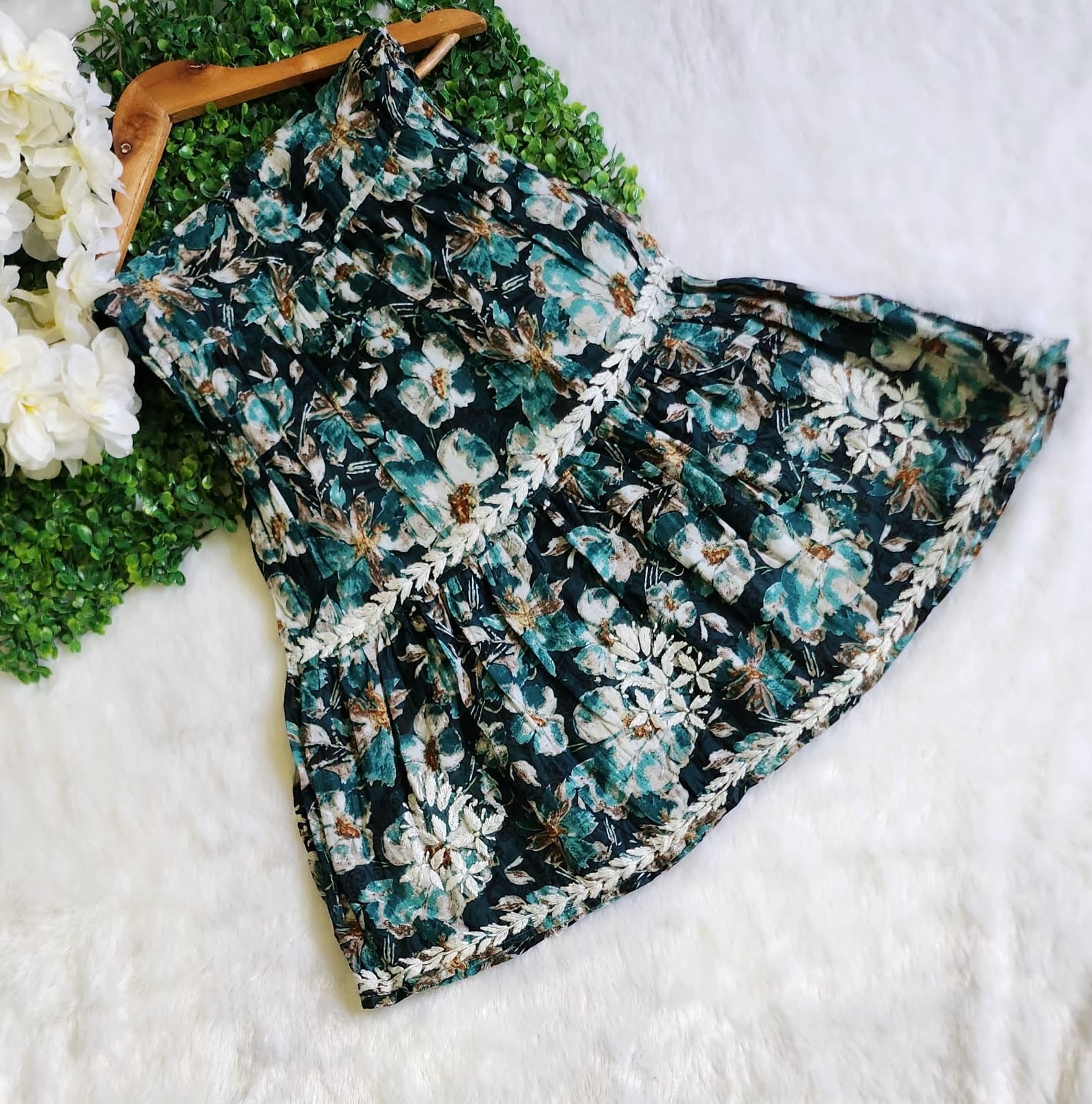 Mul Cotton Gharara Set - Chikankari official