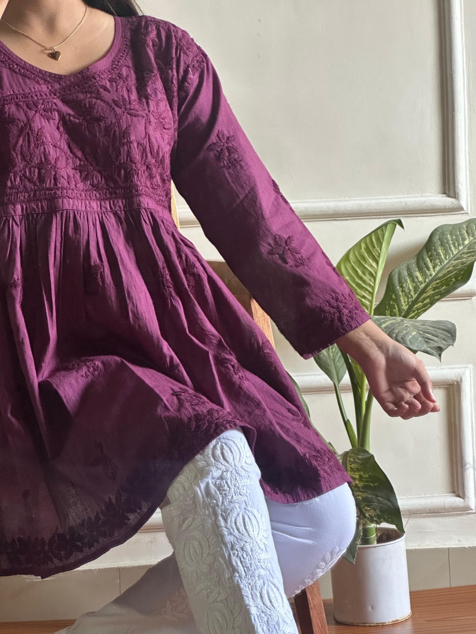 Mul cotton Short Top with adjustable Doori - Chikankari official