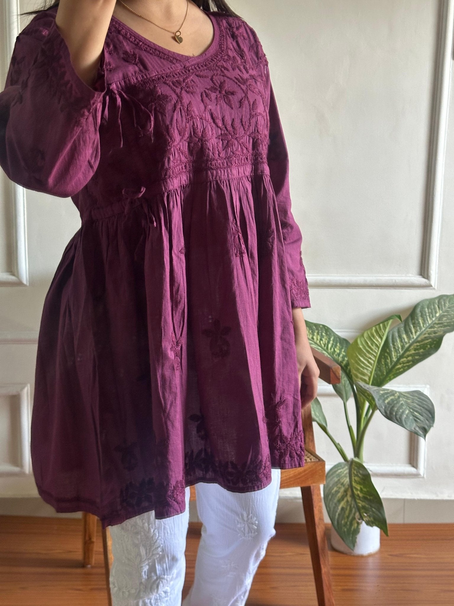 Mul cotton Short Top with adjustable Doori - Chikankari official