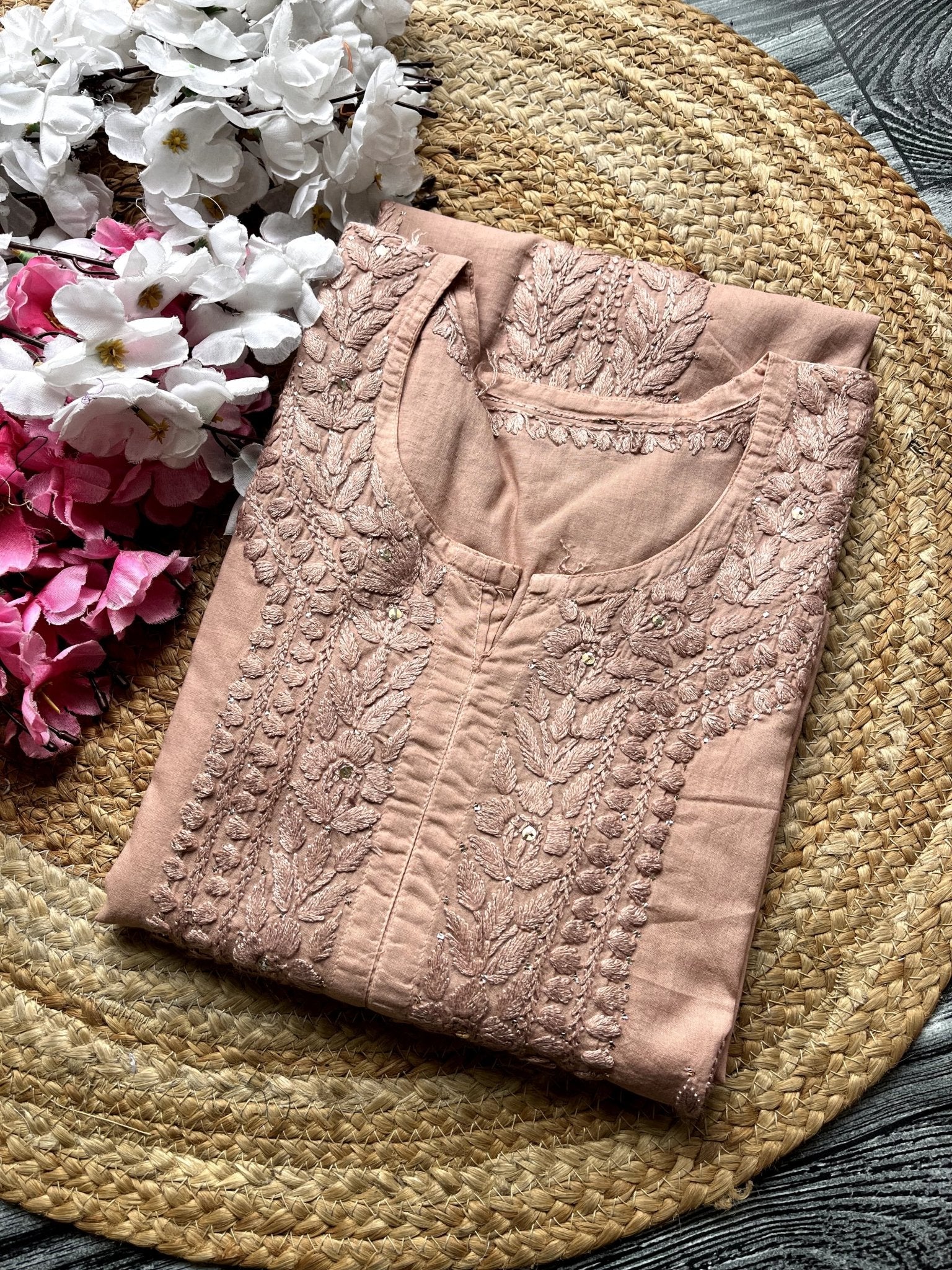 Mul Muqaish Tone to tone Kurta - Chikankari official