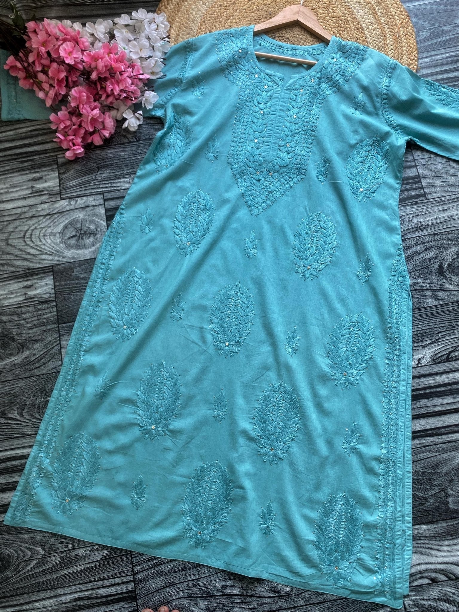 Mul Muqaish Tone to tone Kurta - Chikankari official