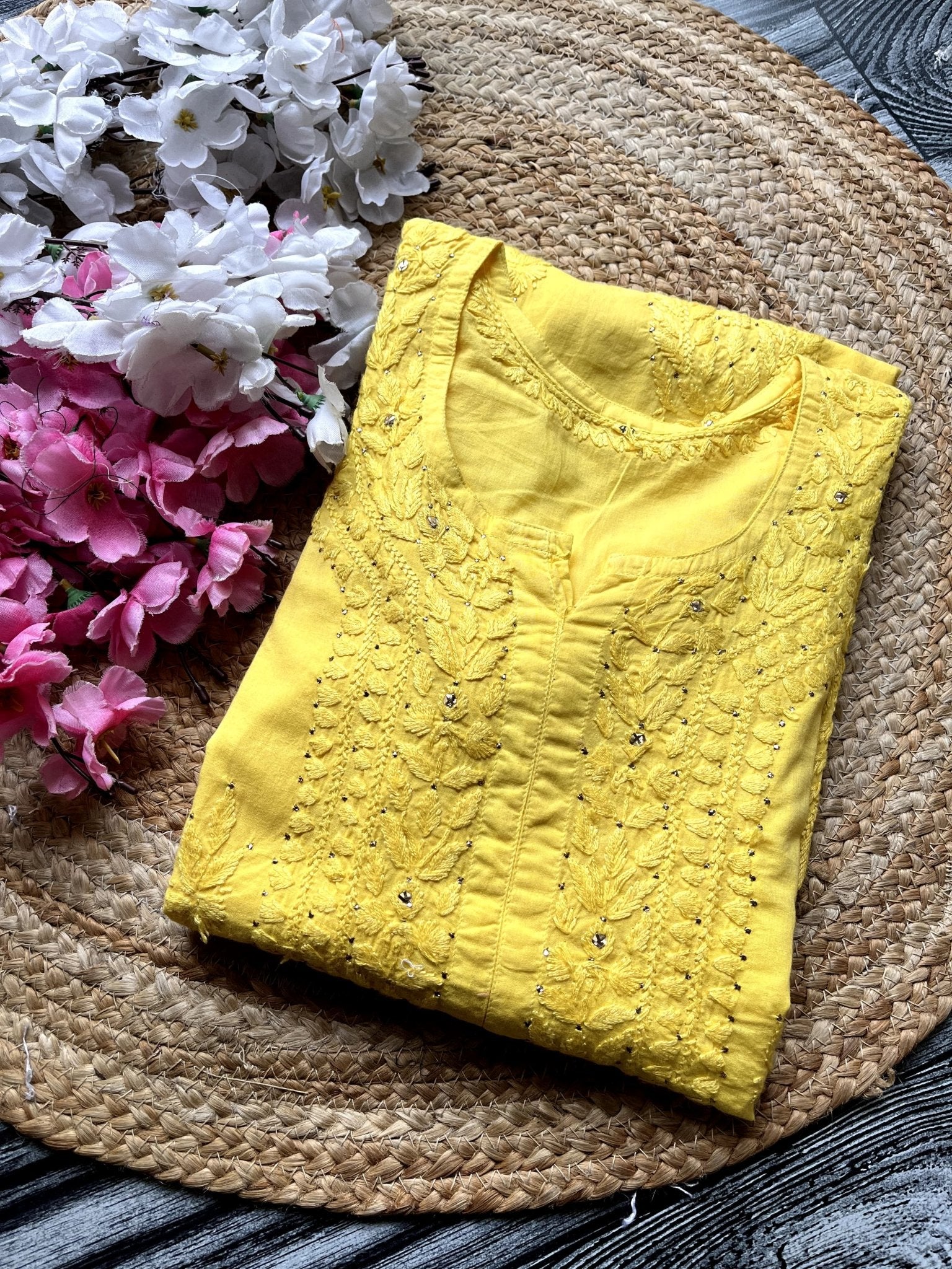 Mul Muqaish Tone to tone Kurta - Chikankari official