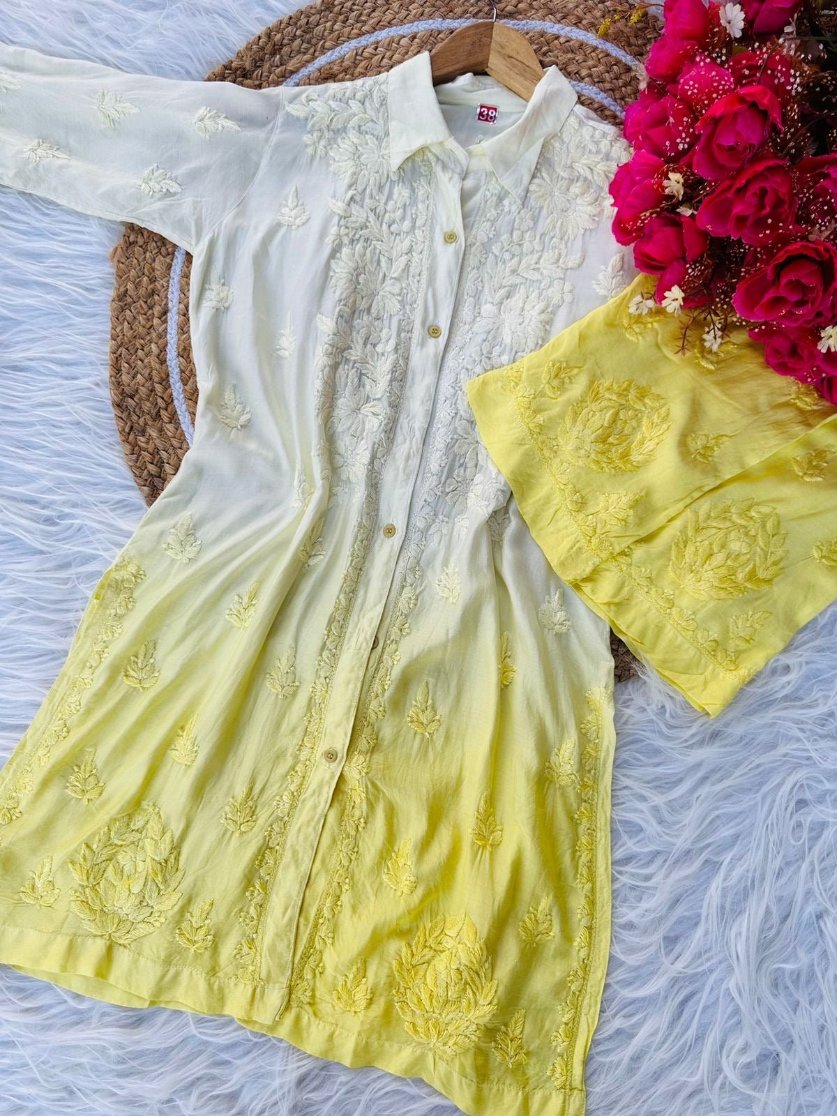 Muslin Co ord Set with Pockets - Chikankari official