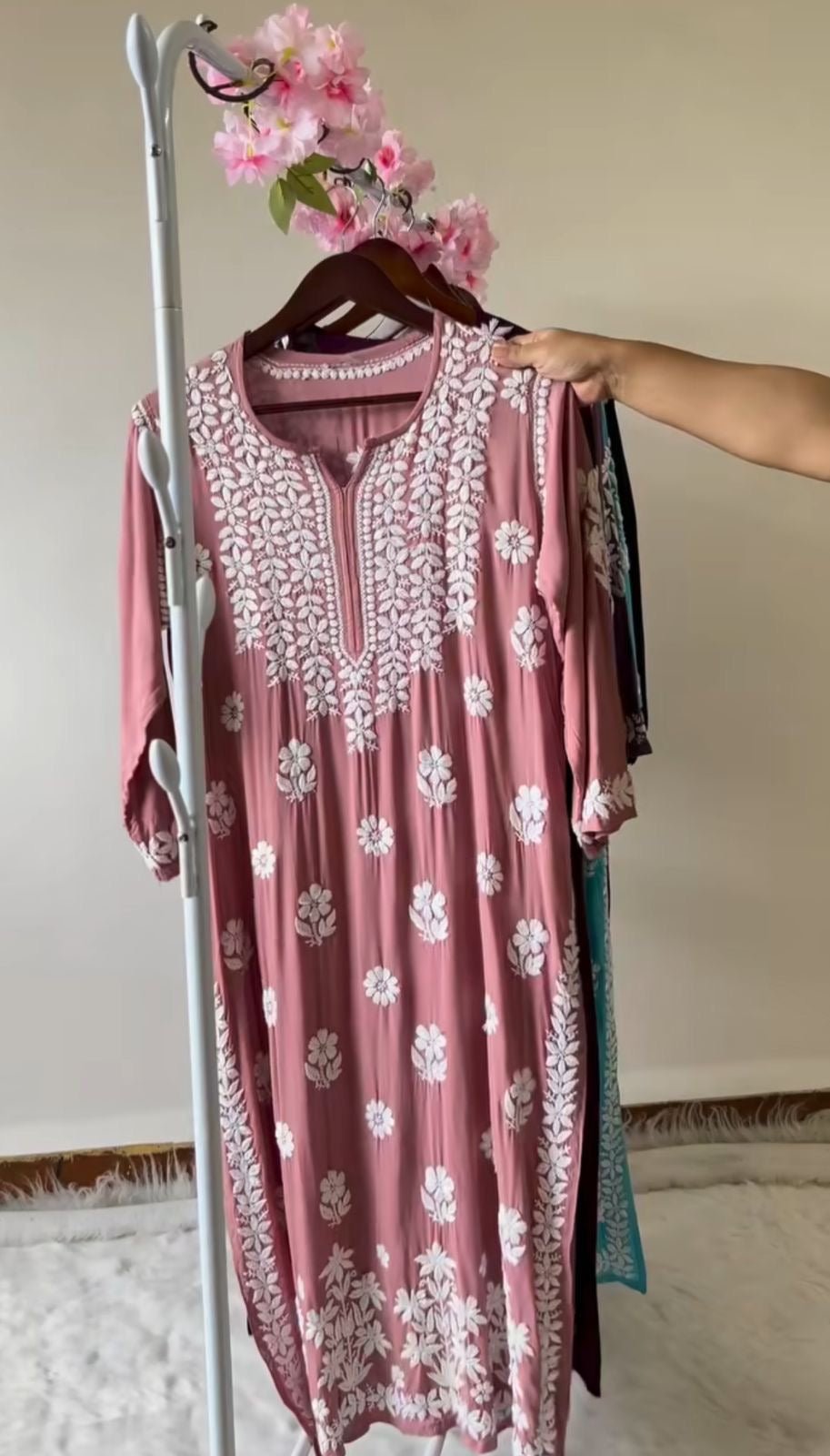 36 / onion pink