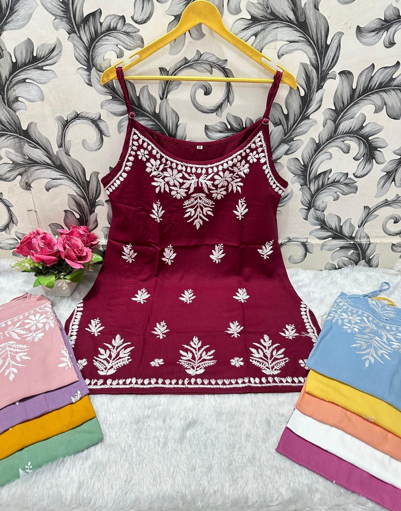 Noodle starp short Chikankari Kurti - Chikankari official