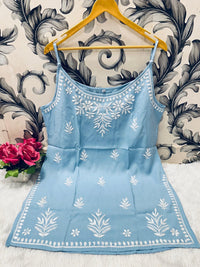 Noodle starp short Chikankari Kurti - Chikankari official