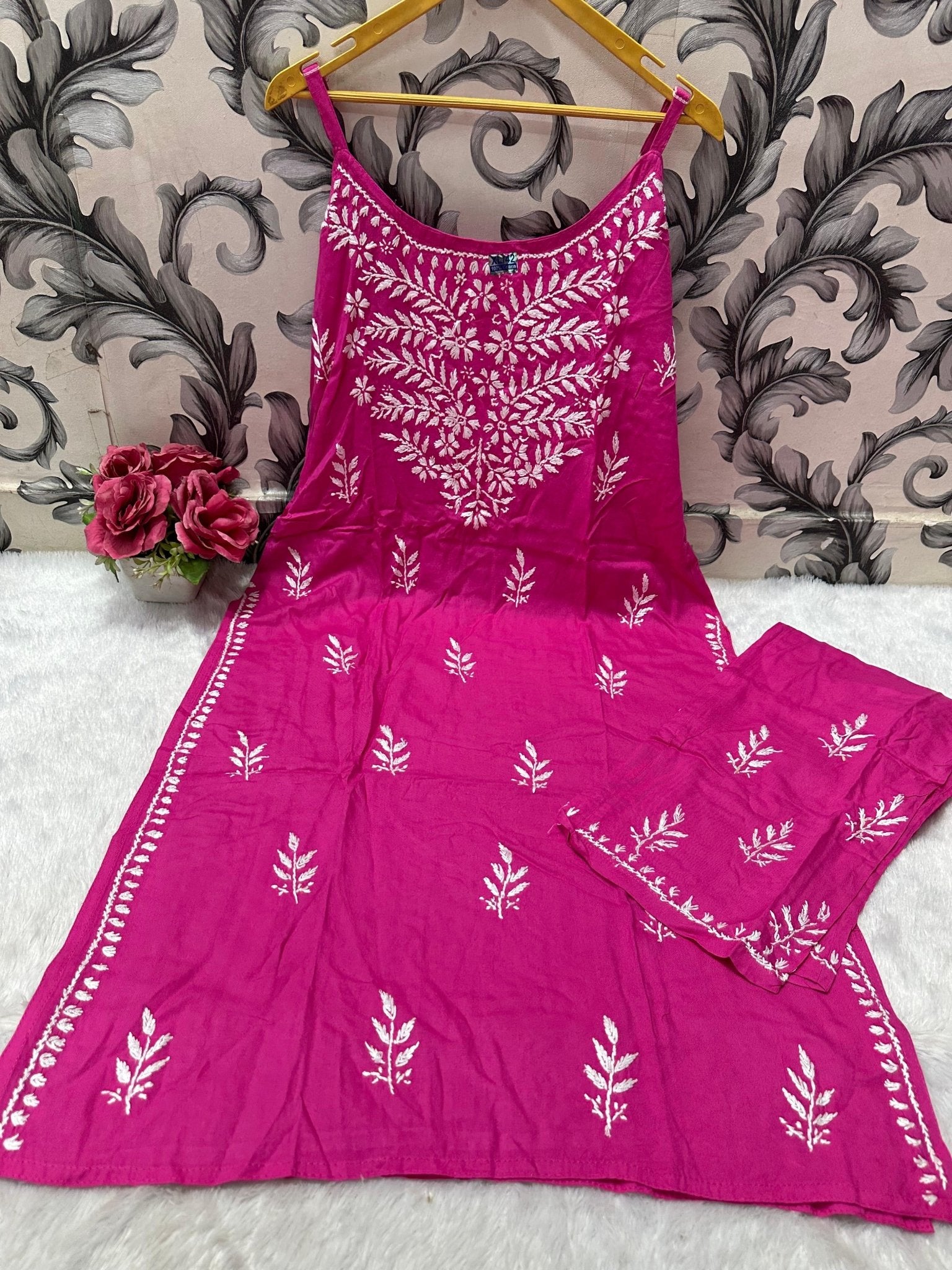 36 / pink