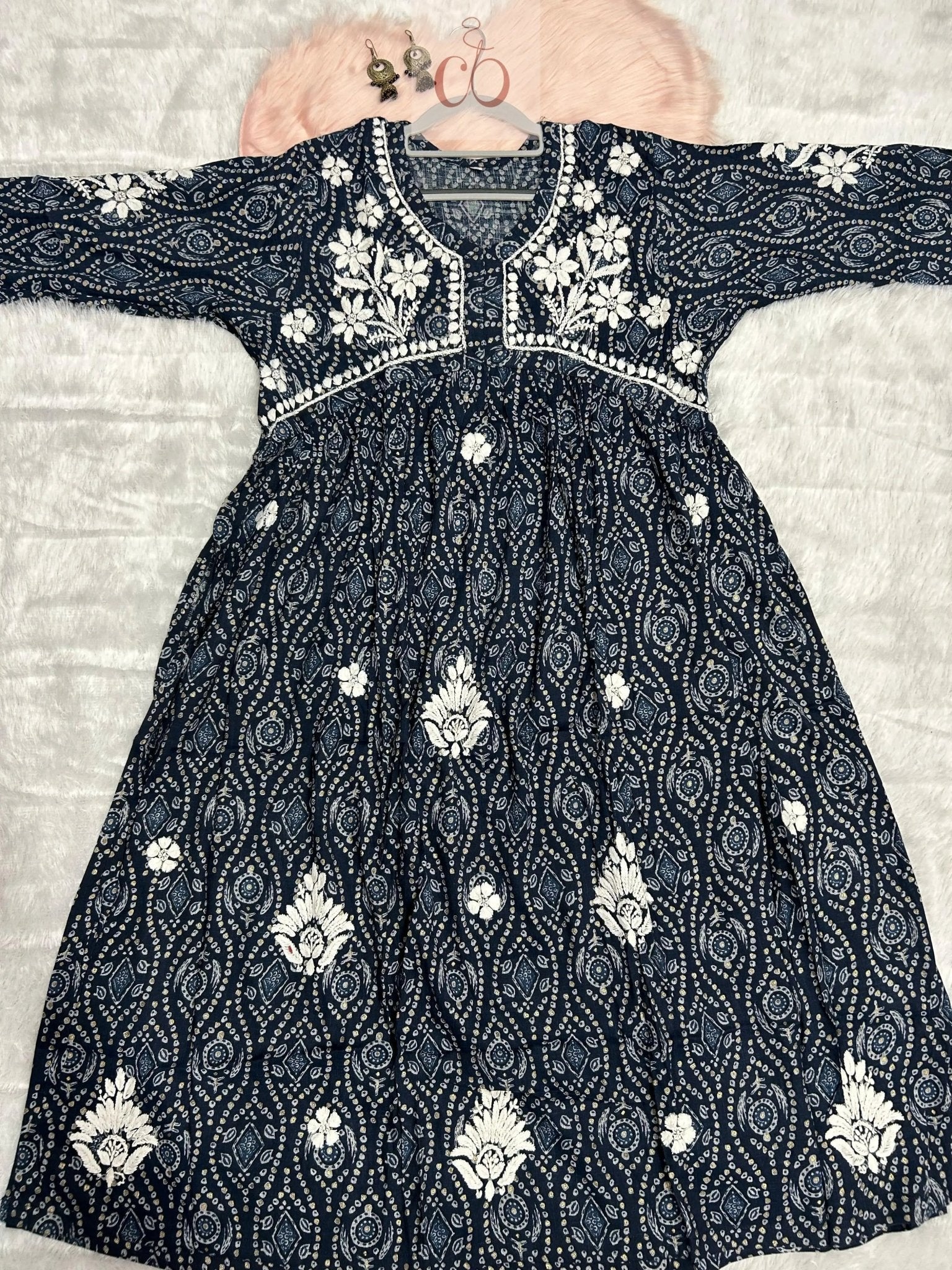 Nyra cut SlubCotton Set - Chikankari official