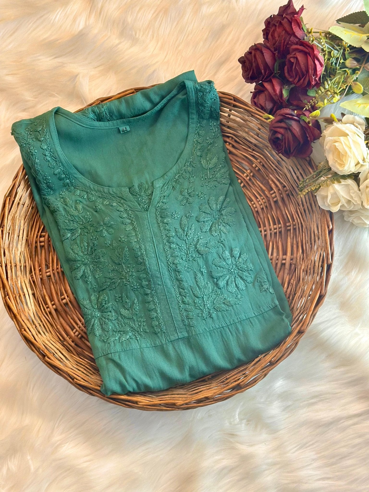 36 / sea green