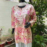 Office & College Wear Mul Short Tops - Chikankari official