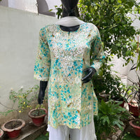 Office & College Wear Mul Short Tops - Chikankari official