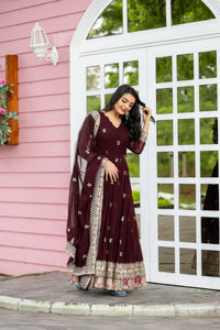 Party Wear Heavy embroidered Set - Chikankari official