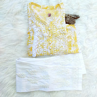 PIPING BUTTONS KURTI HAVING KANGOOREY ON DAAMAN & SLEEVES Mayuri Special - Chikankari official
