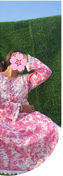 PIPING BUTTONS KURTI HAVING KANGOOREY ON DAAMAN & SLEEVES Mayuri Special - Chikankari official