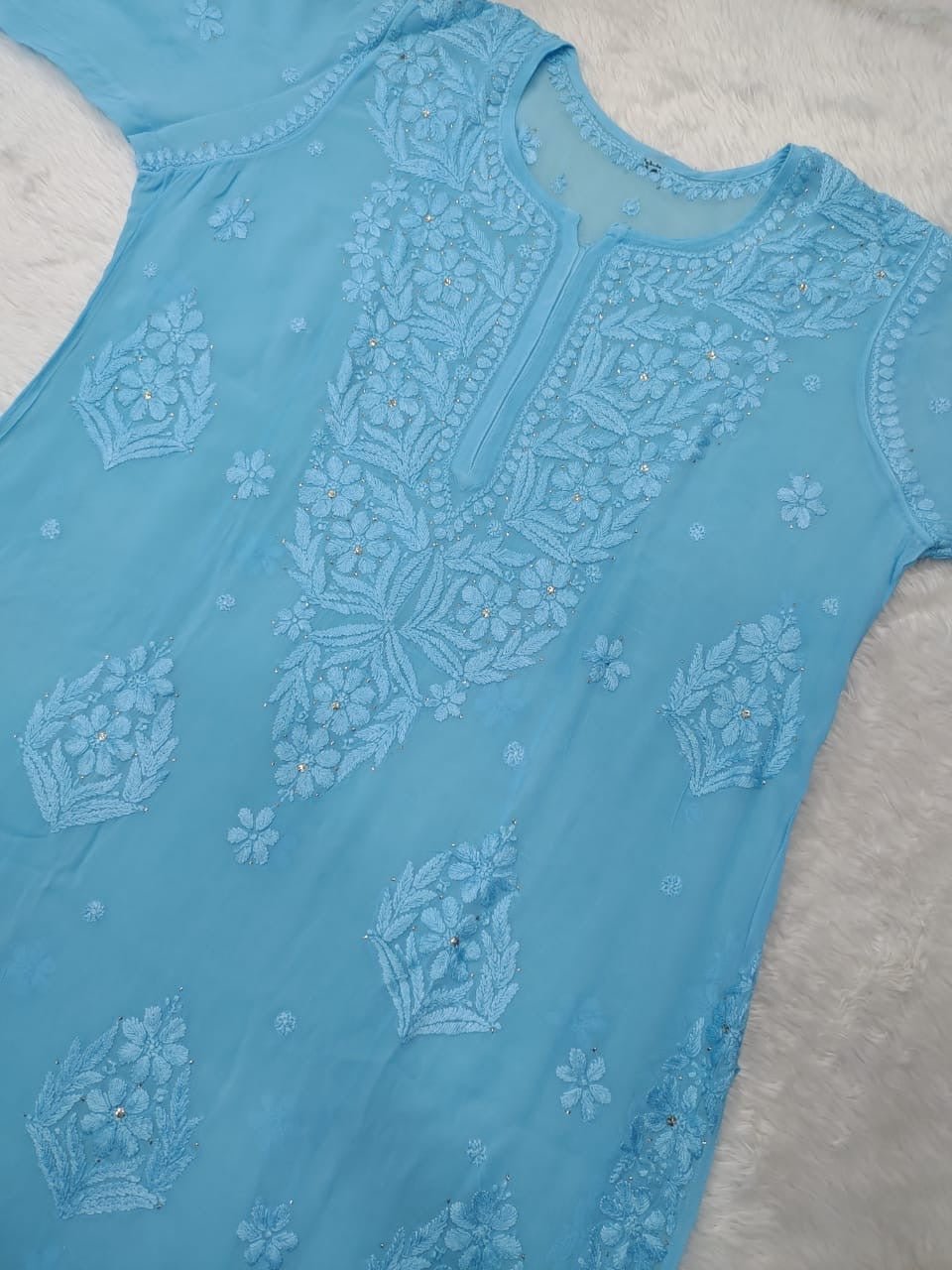 Premium 3D work Viscose Muqaish Kurti - Chikankari official