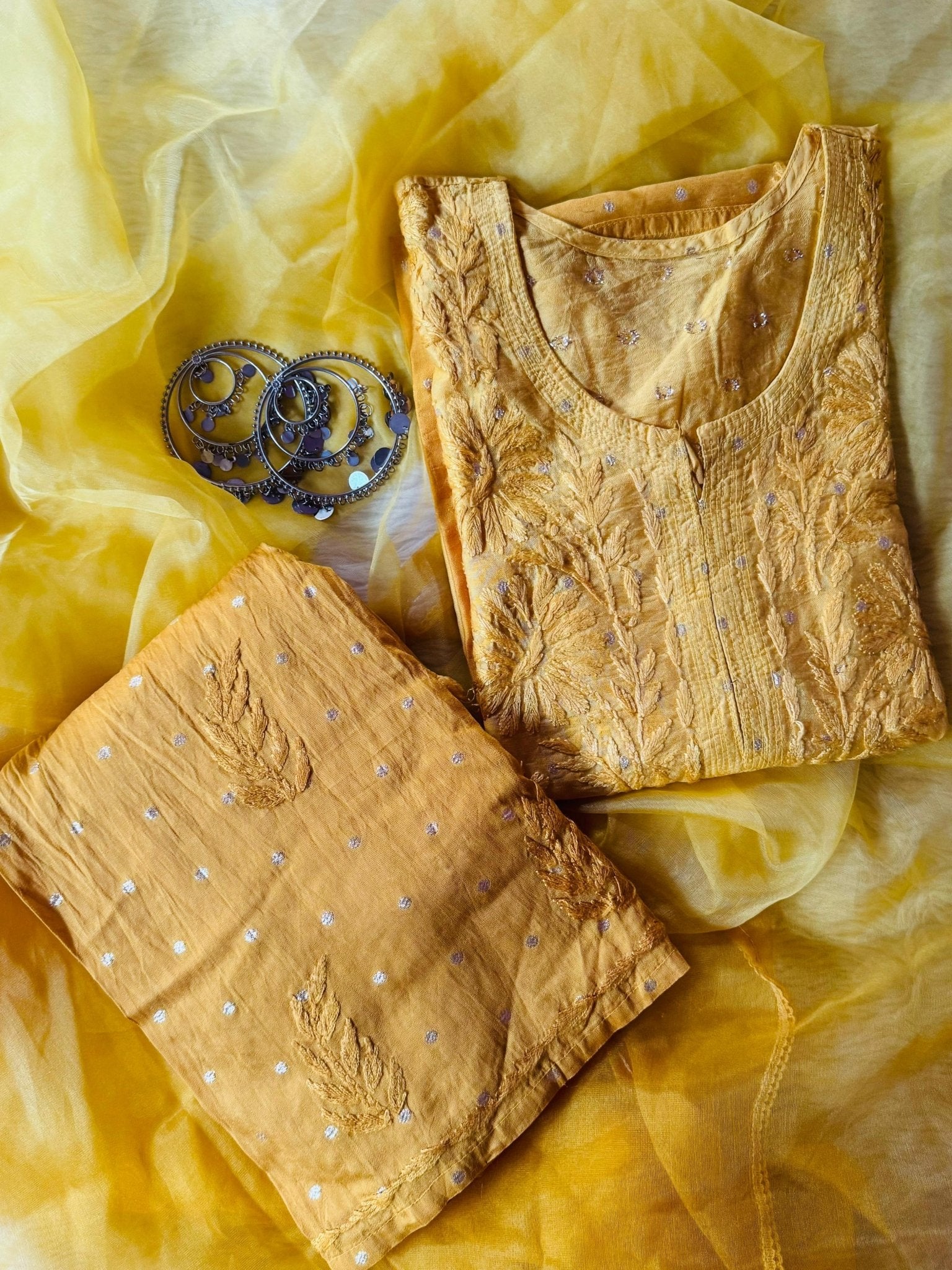 premium beautiful bindi chanderi set with organza dupatta - Chikankari official