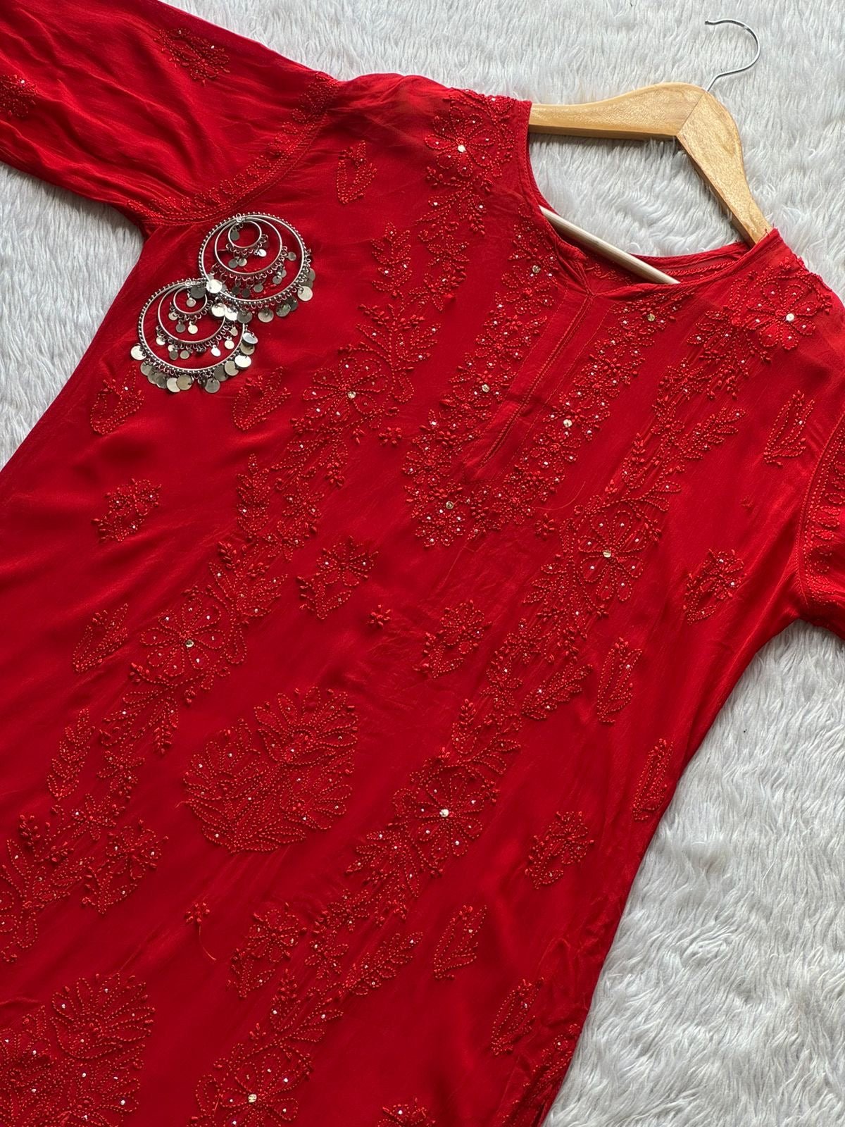 premium beautiful lining boota Viscouse kurti with jaal Plazzo - Chikankari official