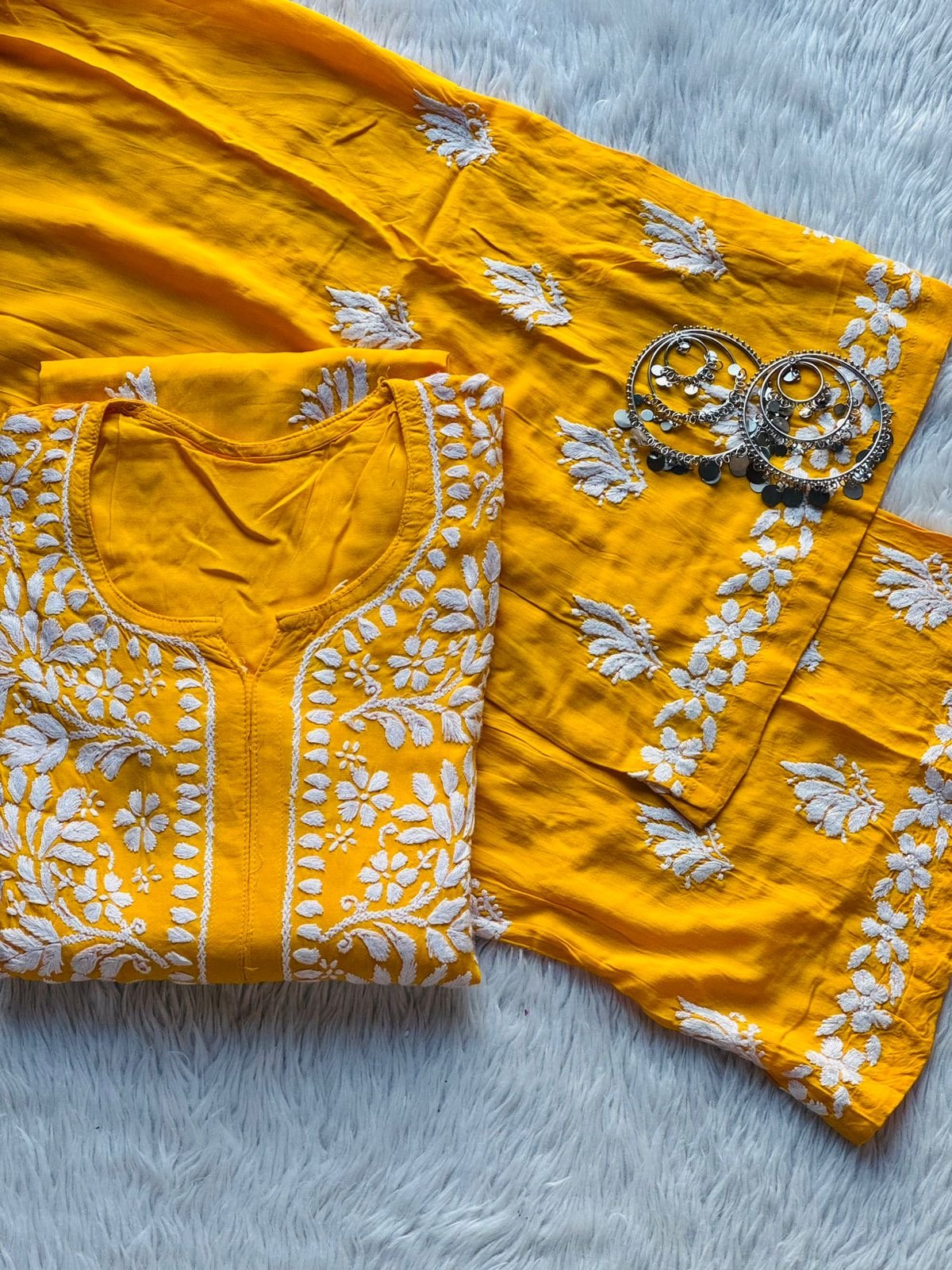 premium beautiful modal set - Chikankari official