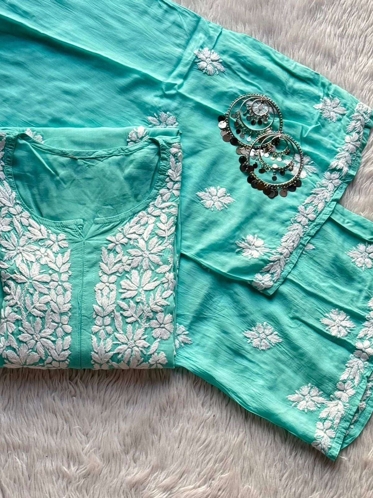 premium beautiful modal set - Chikankari official