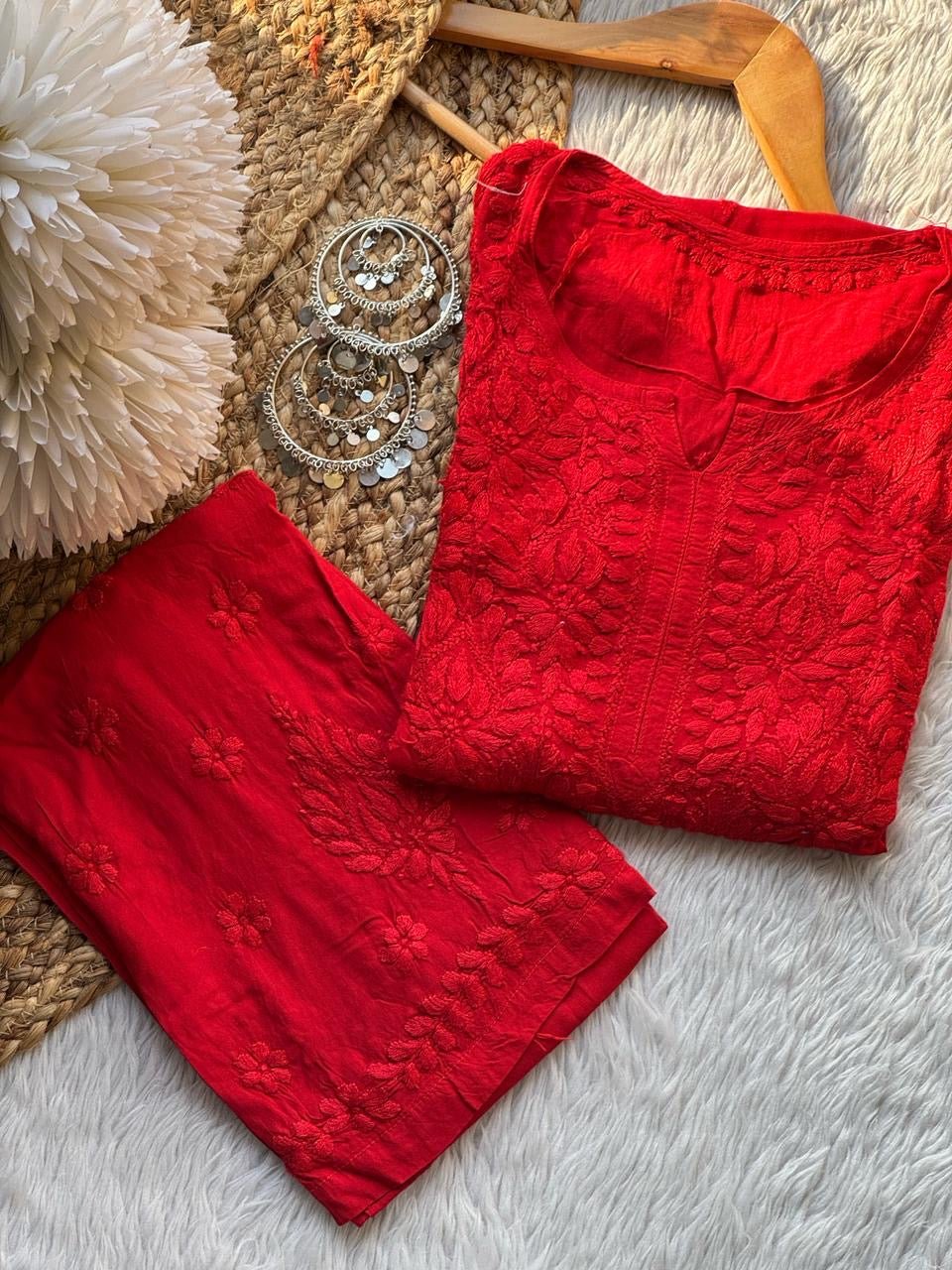 Premium Boota Modal Set - Chikankari official