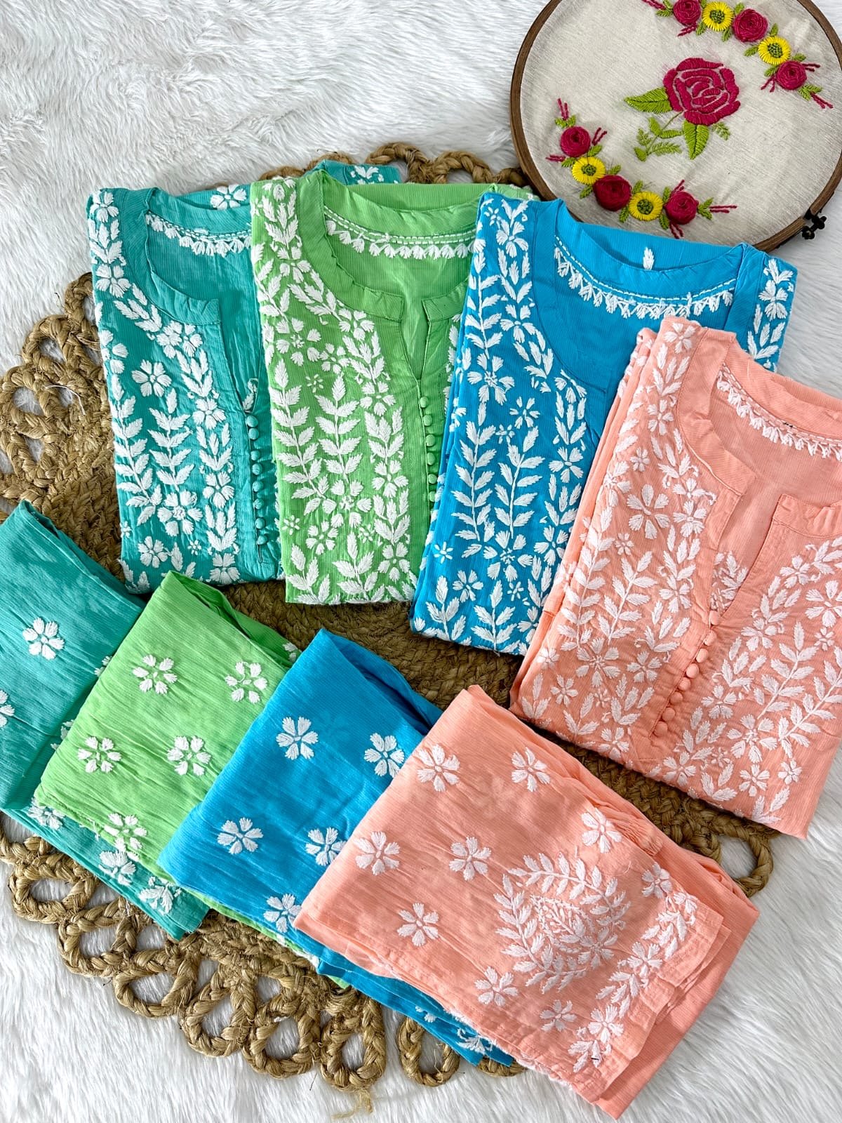 38 / sea green