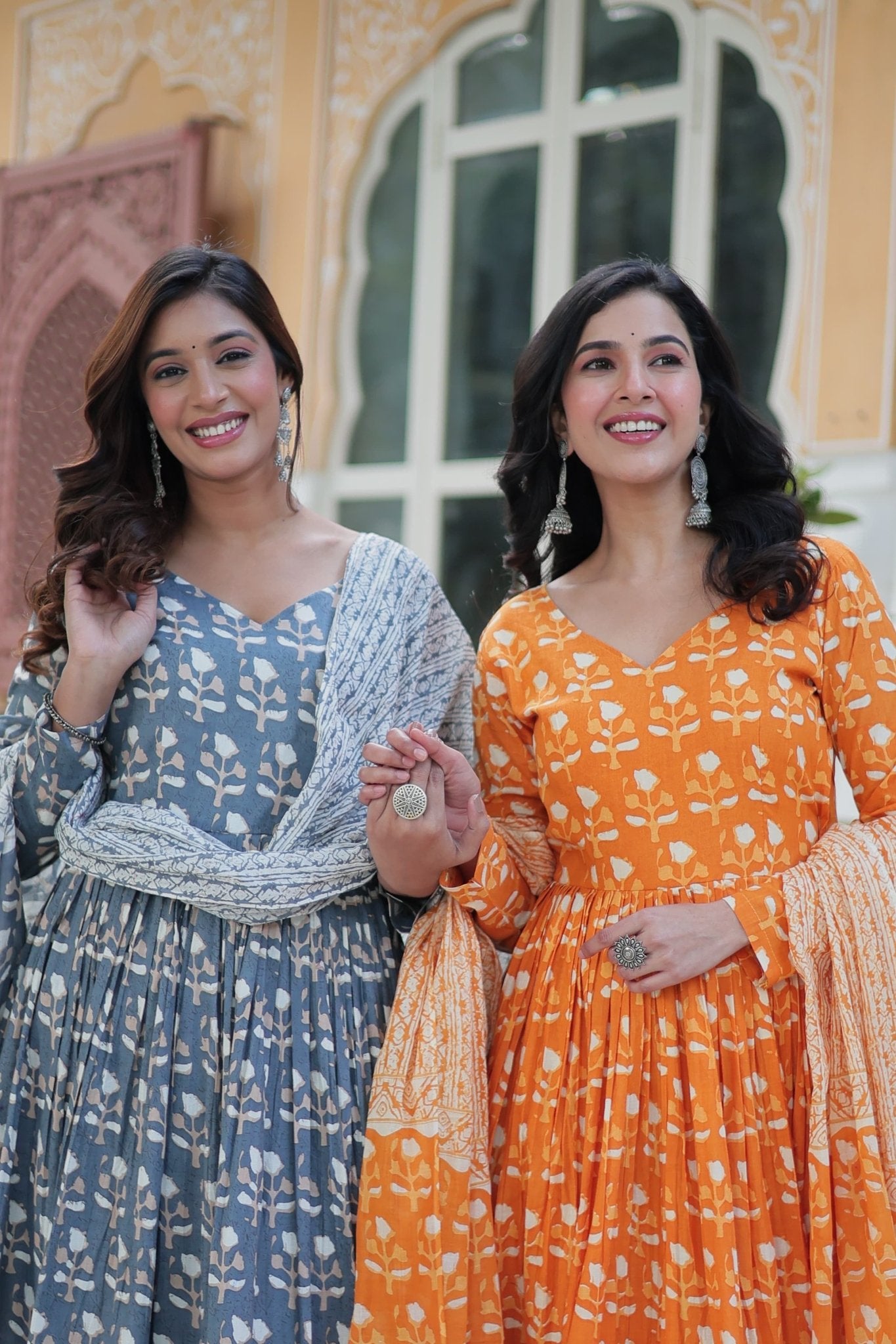 Premium Digital Print Kurti With Pant & Dupatta set - Chikankari official