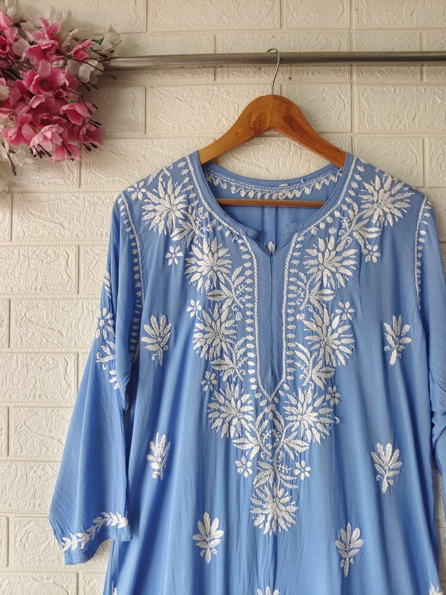 Premium Modal Cotton Chika. Embroidery kurta - Chikankari official