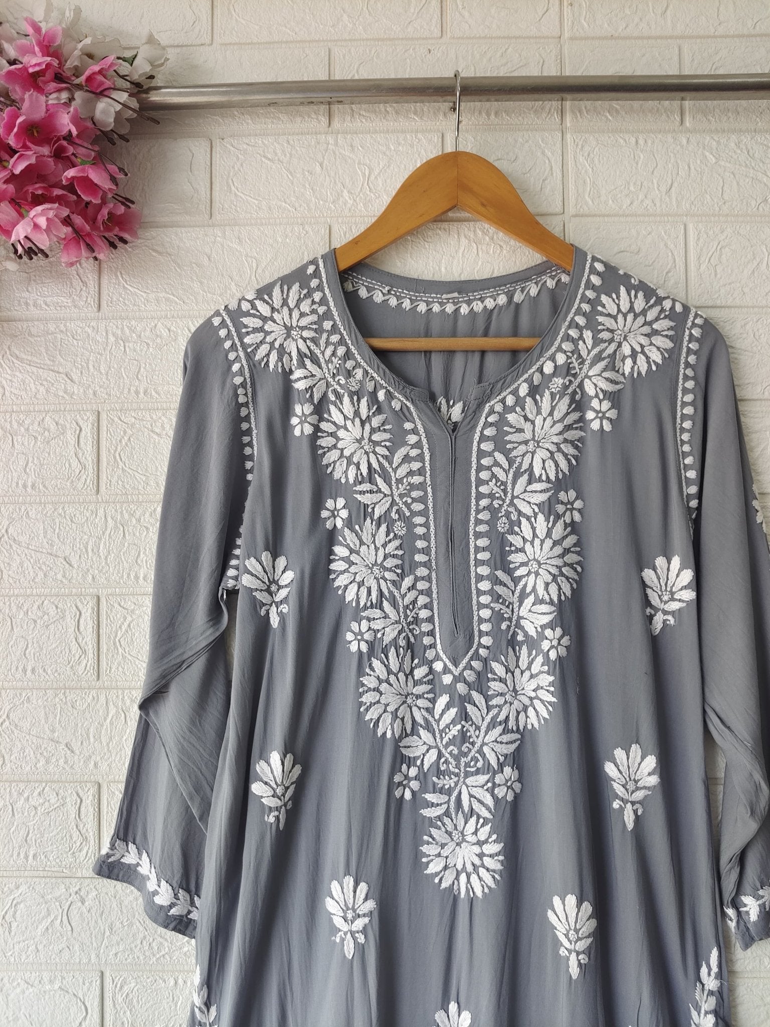 Premium Modal Cotton Chika. Embroidery kurta - Chikankari official