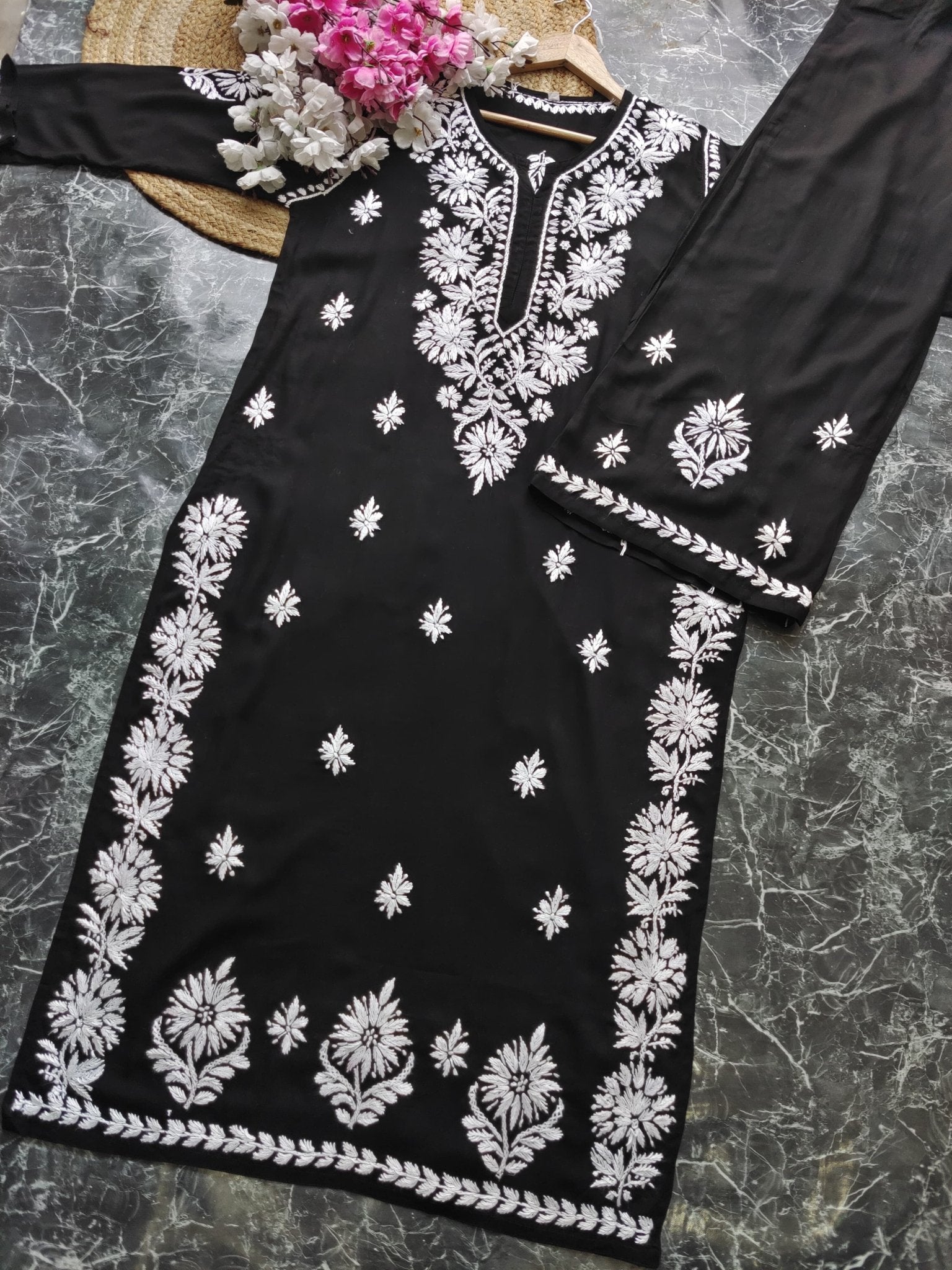 Premium Modal Crafted Chikankari set - Chikankari official